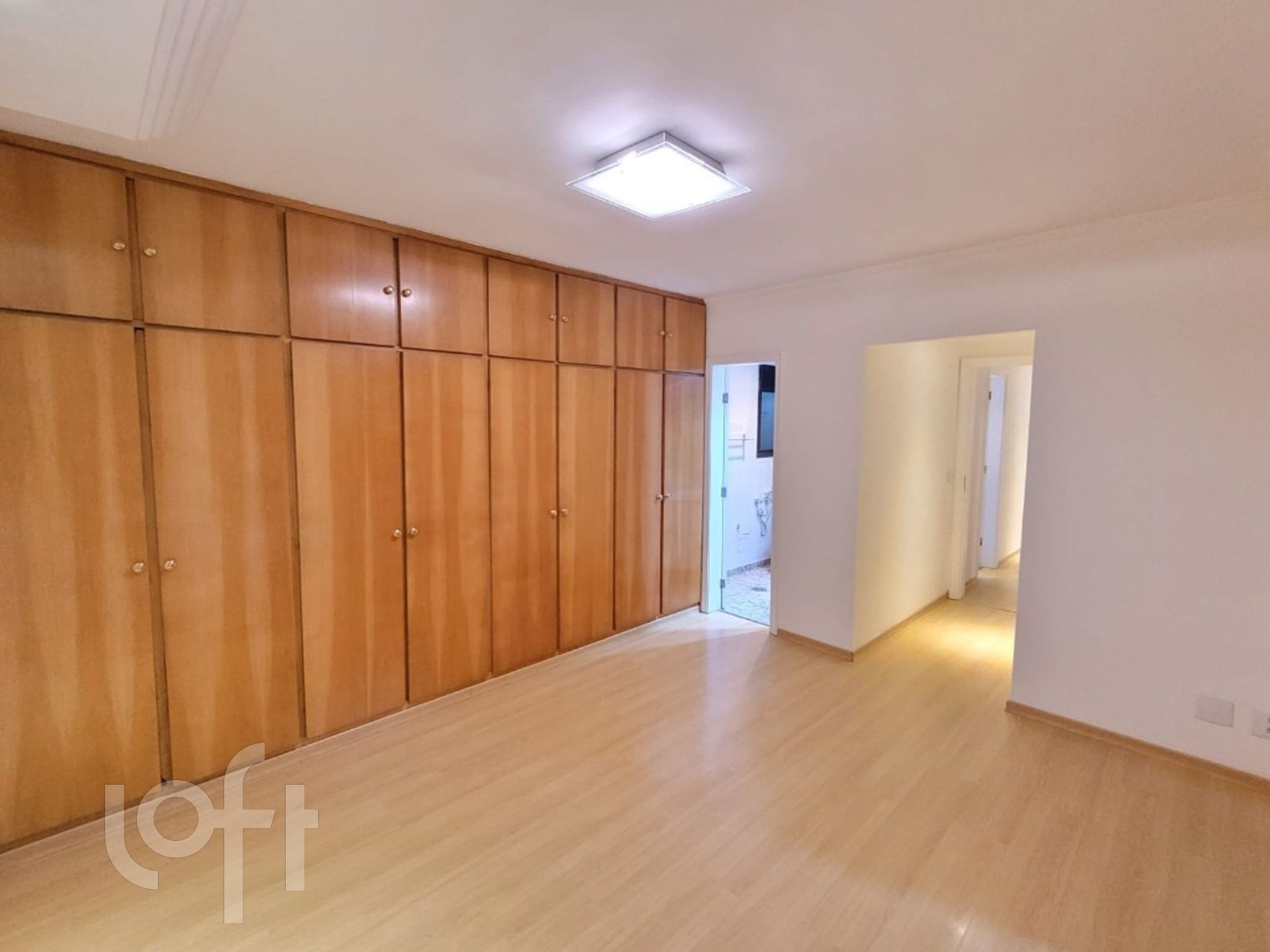 Apartamento à venda com 4 quartos, 143m² - Foto 18