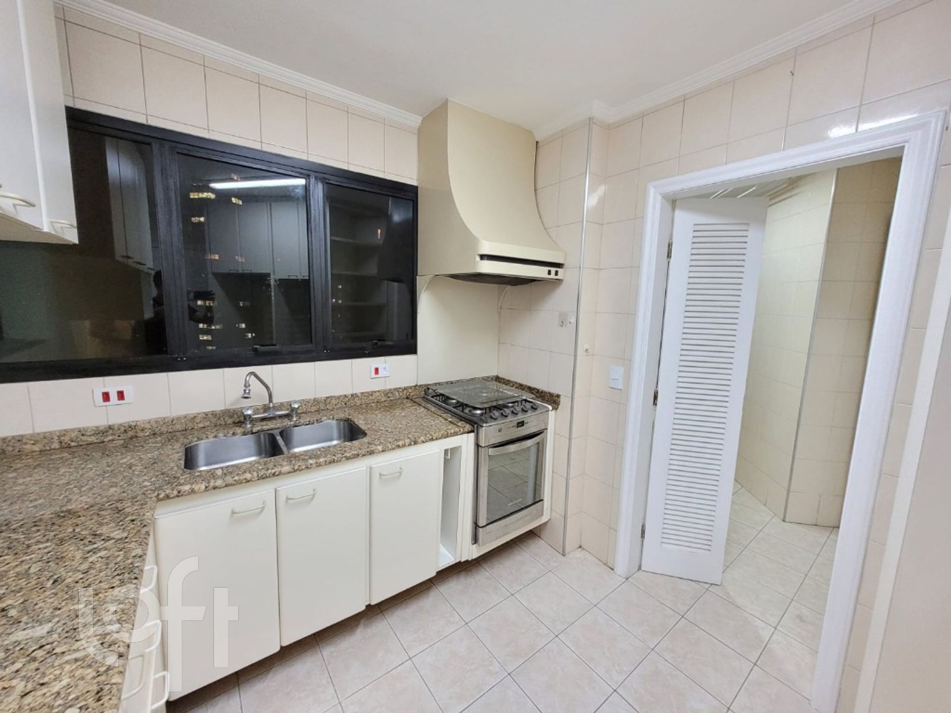 Apartamento à venda com 4 quartos, 143m² - Foto 33