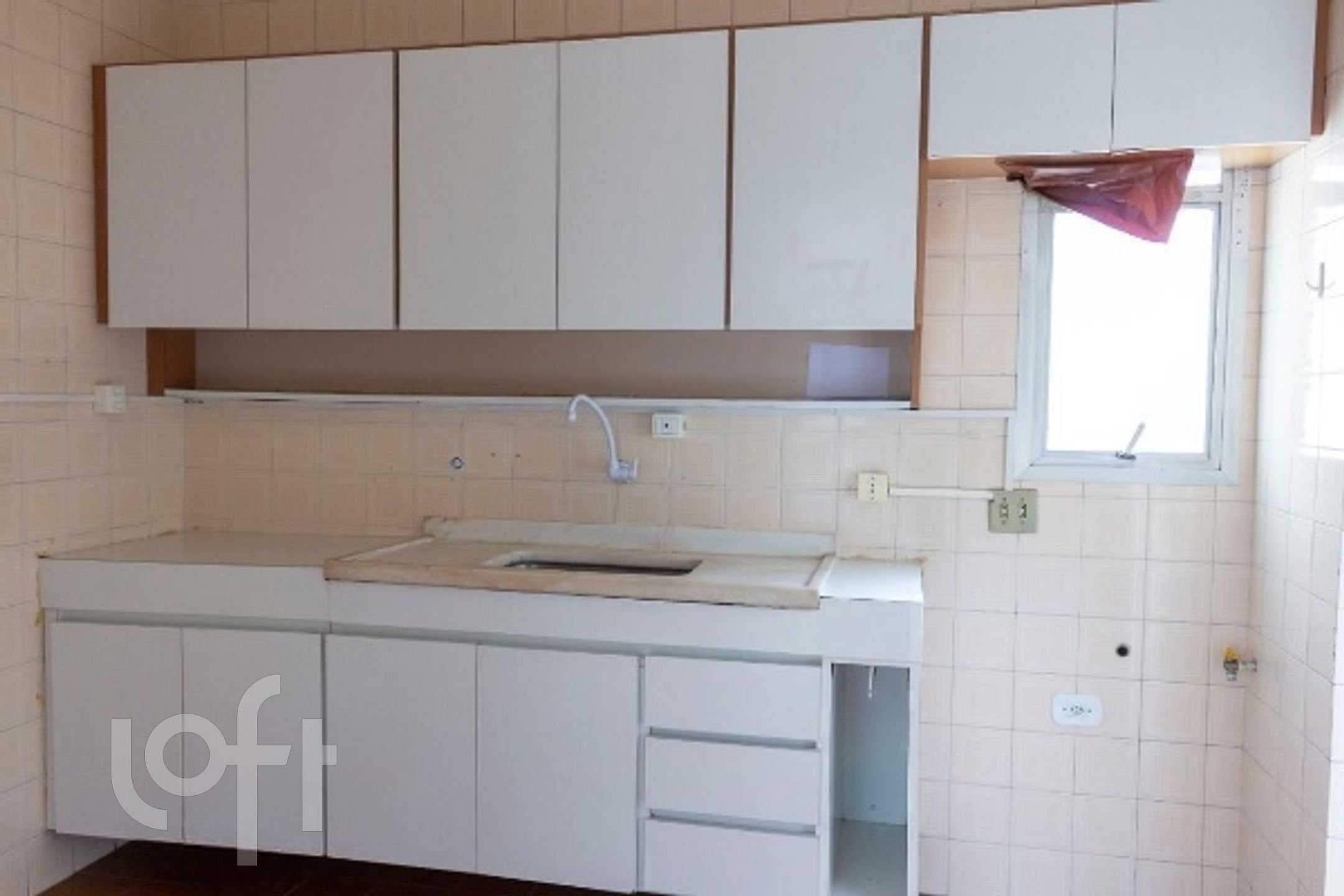 Apartamento à venda com 3 quartos, 84m² - Foto 3