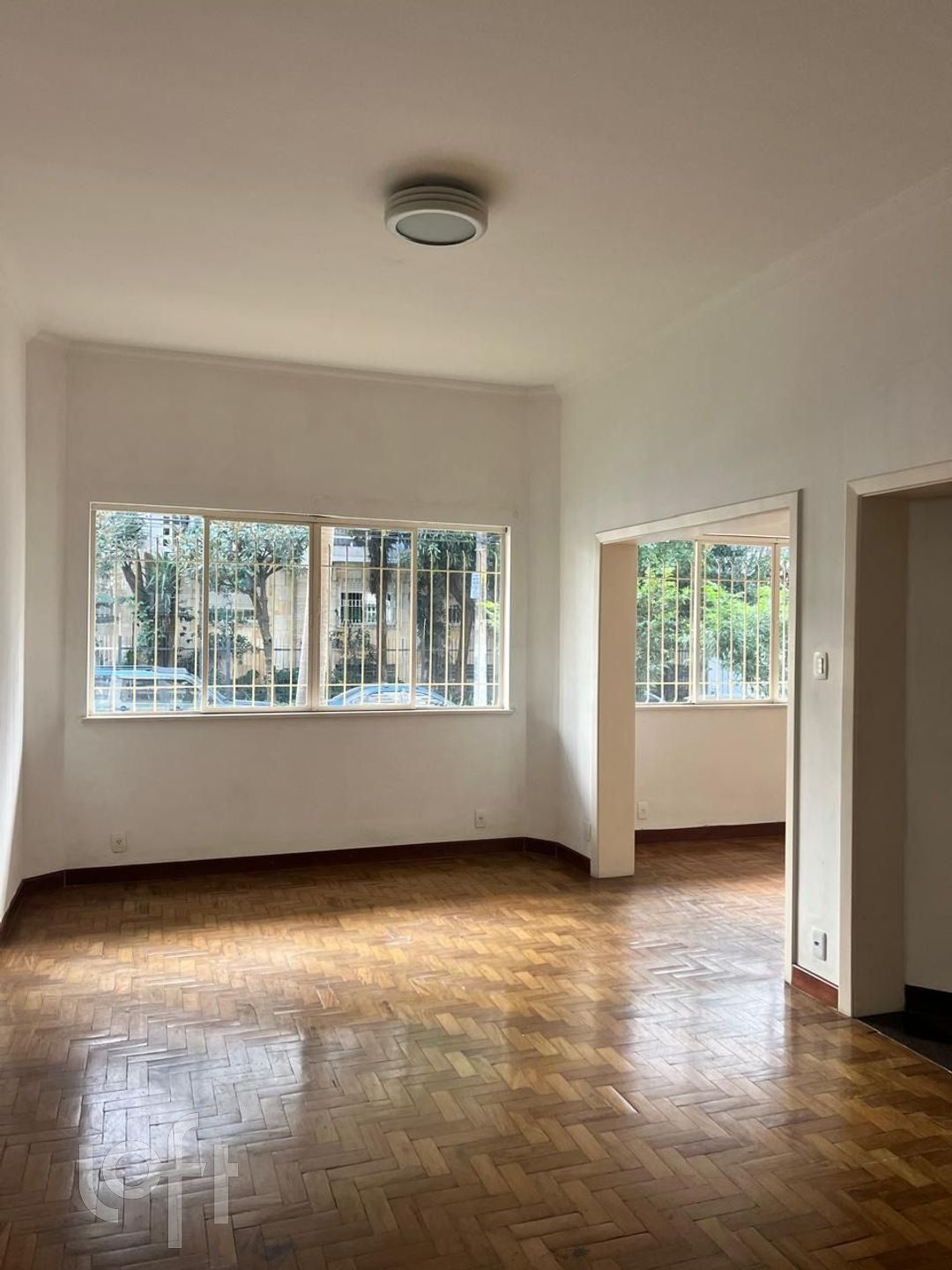 Apartamento à venda com 2 quartos, 112m² - Foto 2