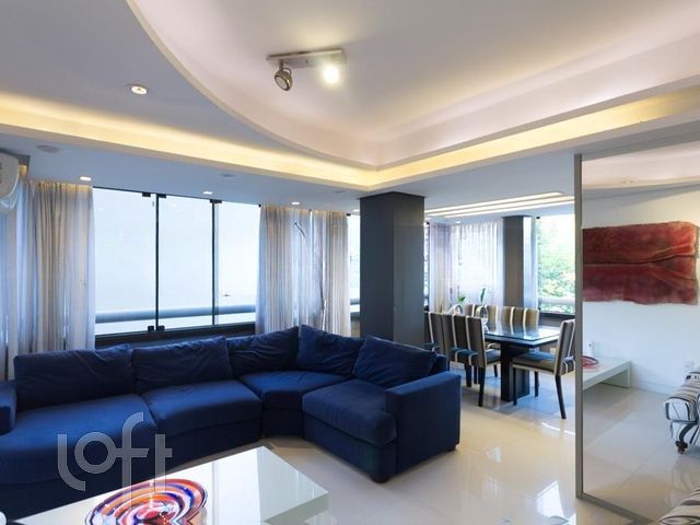 Apartamento com 150m², 3 dormitórios, 1 suíte, 2 vagas, Bela Vista em Porto Alegre