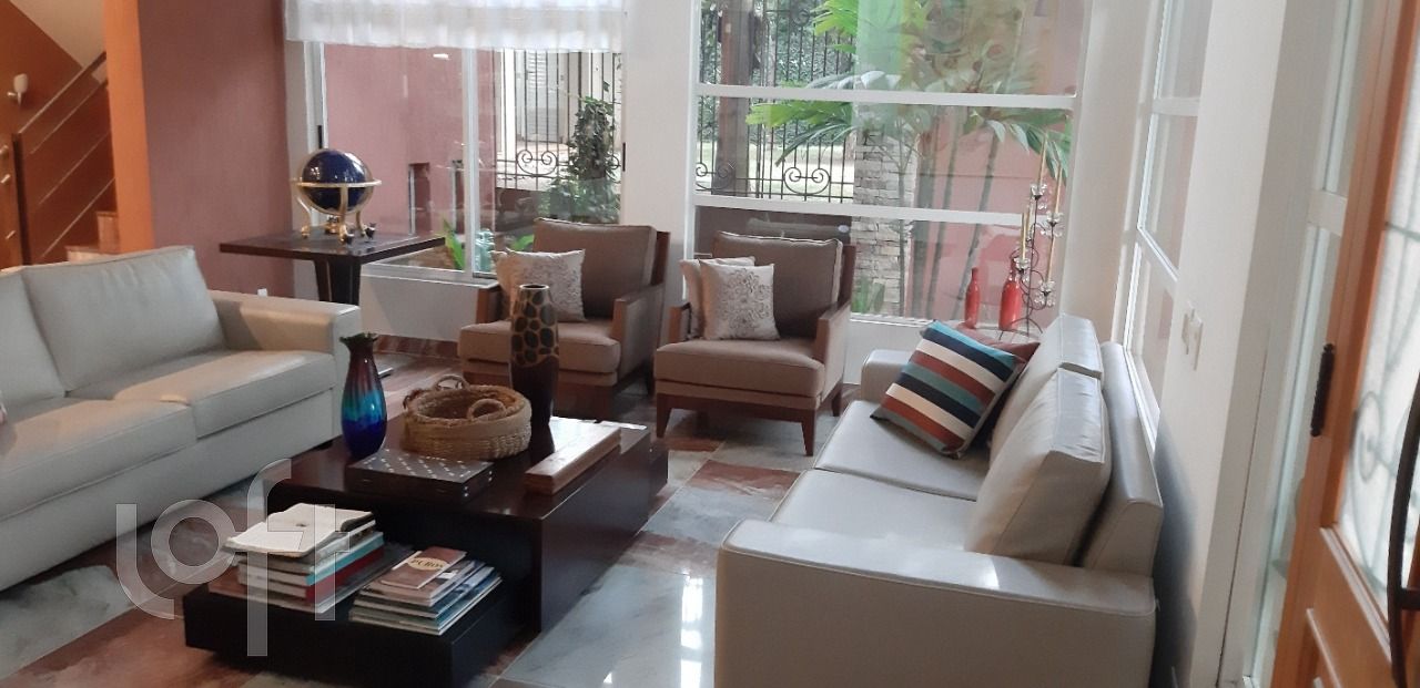 Casa à venda com 3 quartos, 410m² - Foto 1