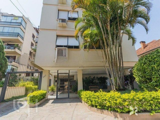 Apartamento com 72m², 3 dormitórios, 1 suíte, 1 vaga, Higienópolis em Porto Alegre