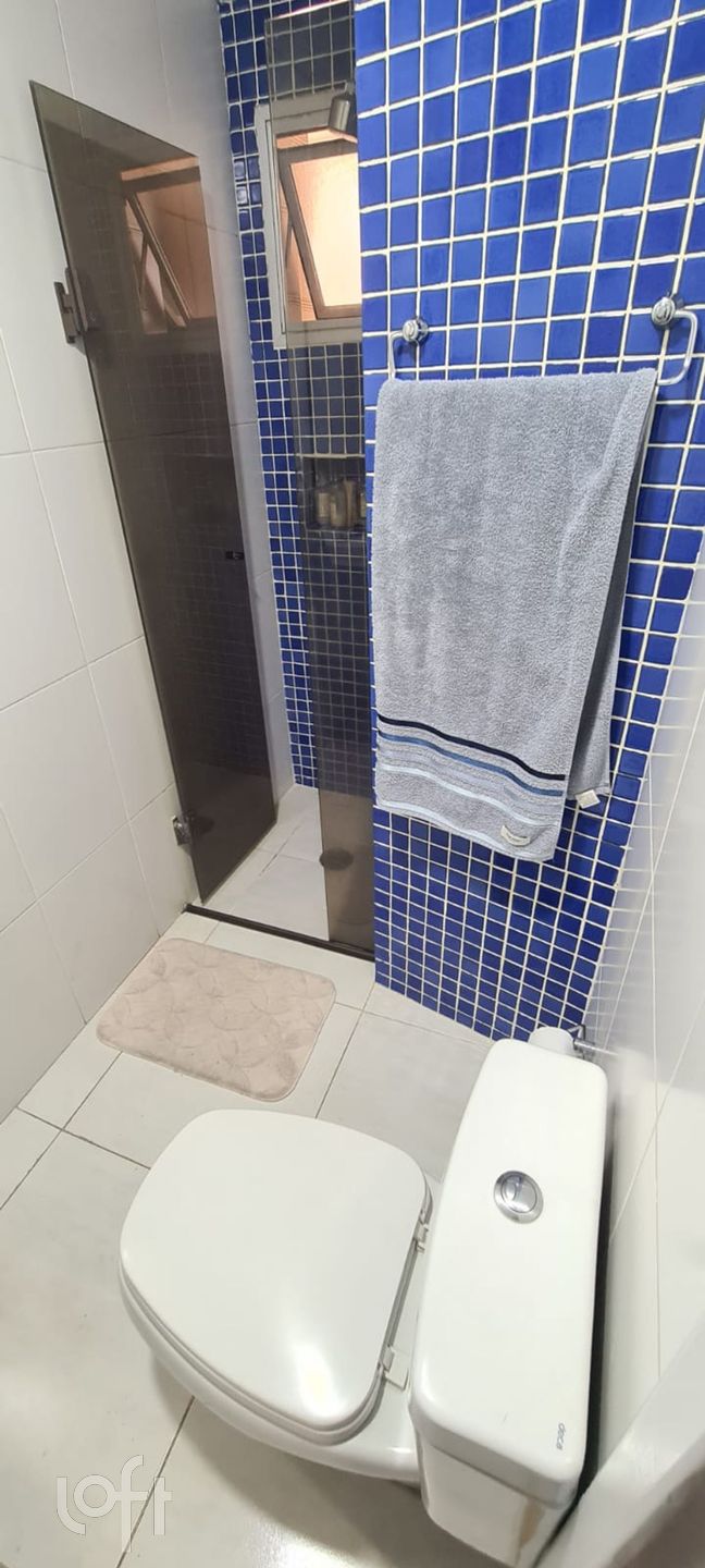 Apartamento à venda com 2 quartos, 80m² - Foto 2