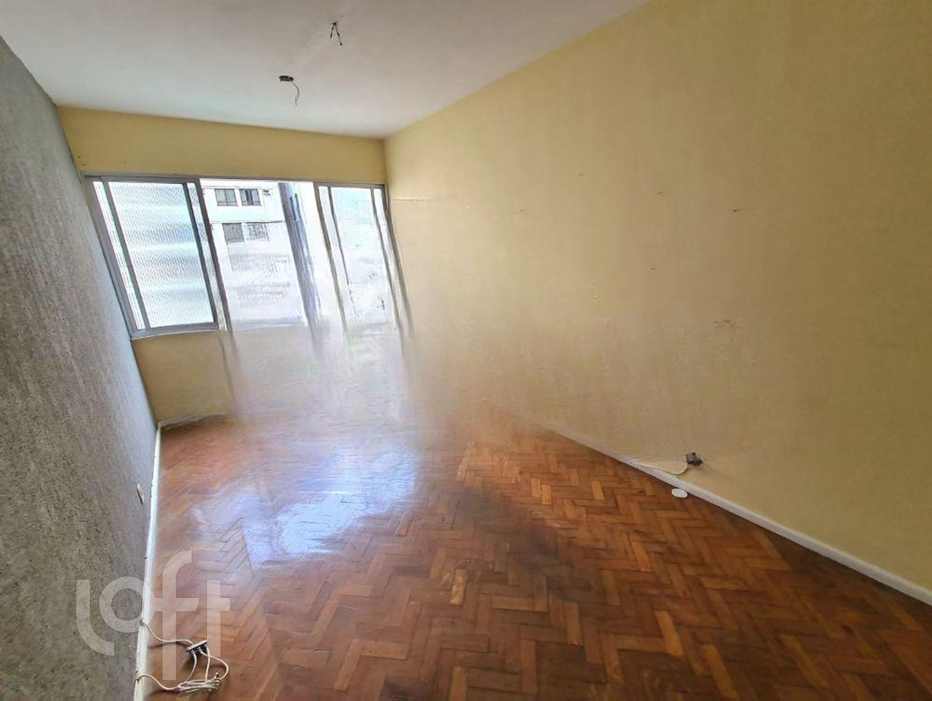 Apartamento à venda com 2 quartos, 70m² - Foto 6