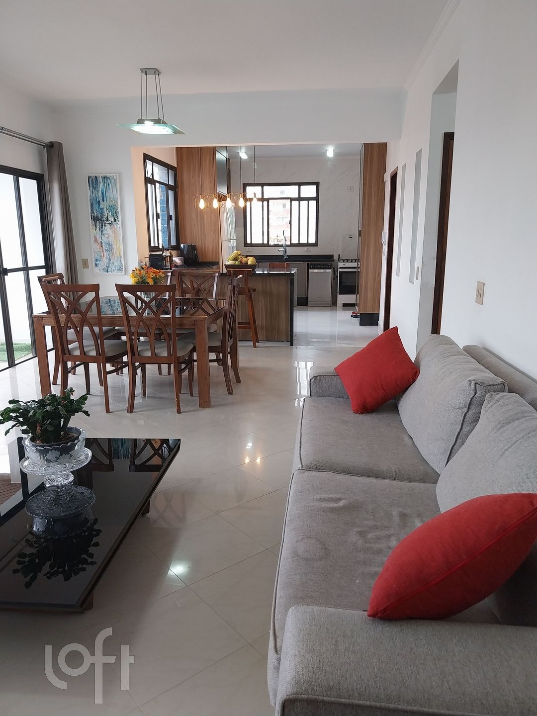 Apartamento à venda com 4 quartos, 180m² - Foto 2