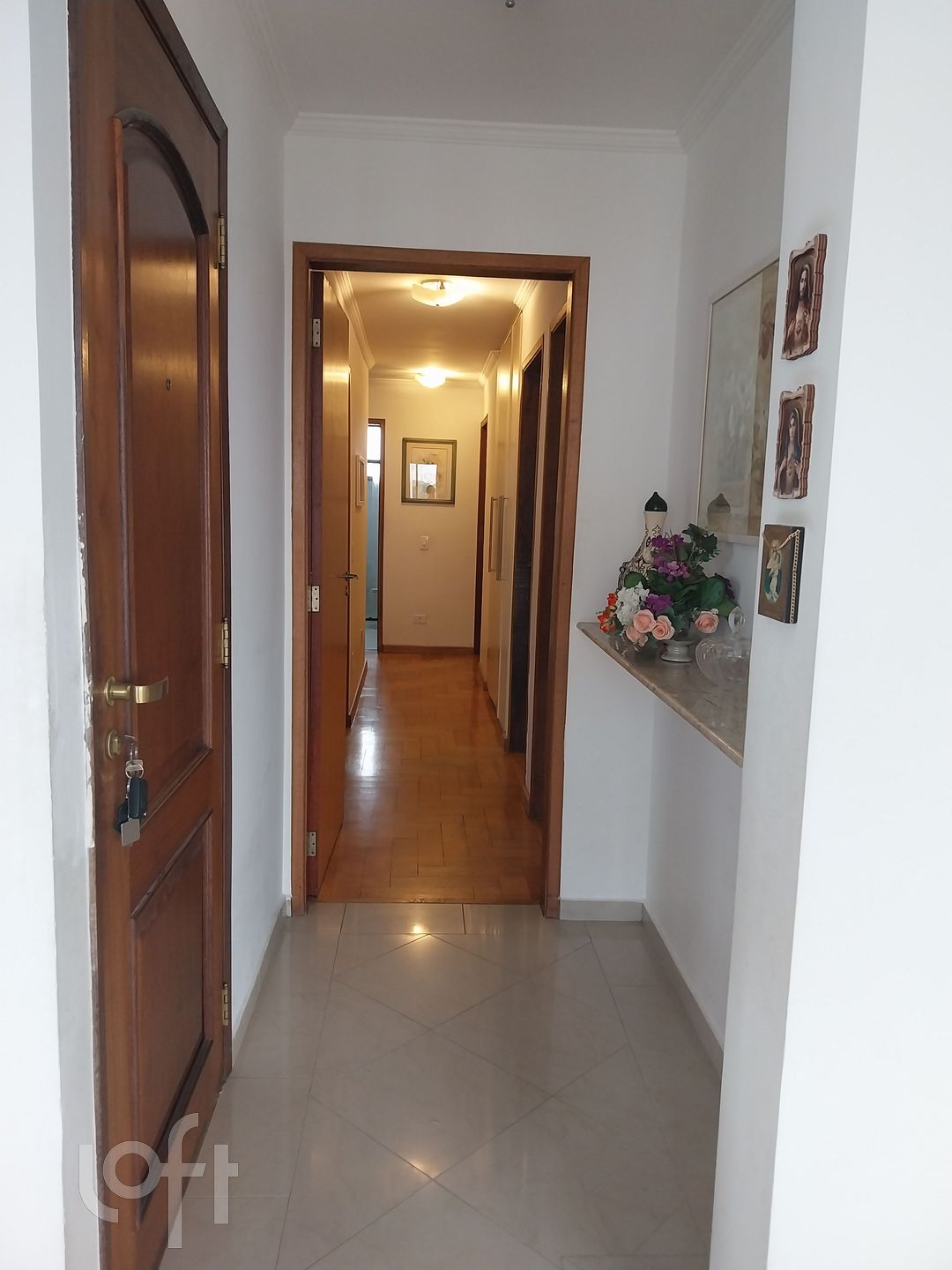 Apartamento à venda com 4 quartos, 180m² - Foto 9