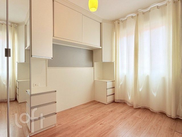Apartamento com 75m², 2 dormitórios, 1 suíte, 1 vaga, Jardim Botânico em Porto Alegre