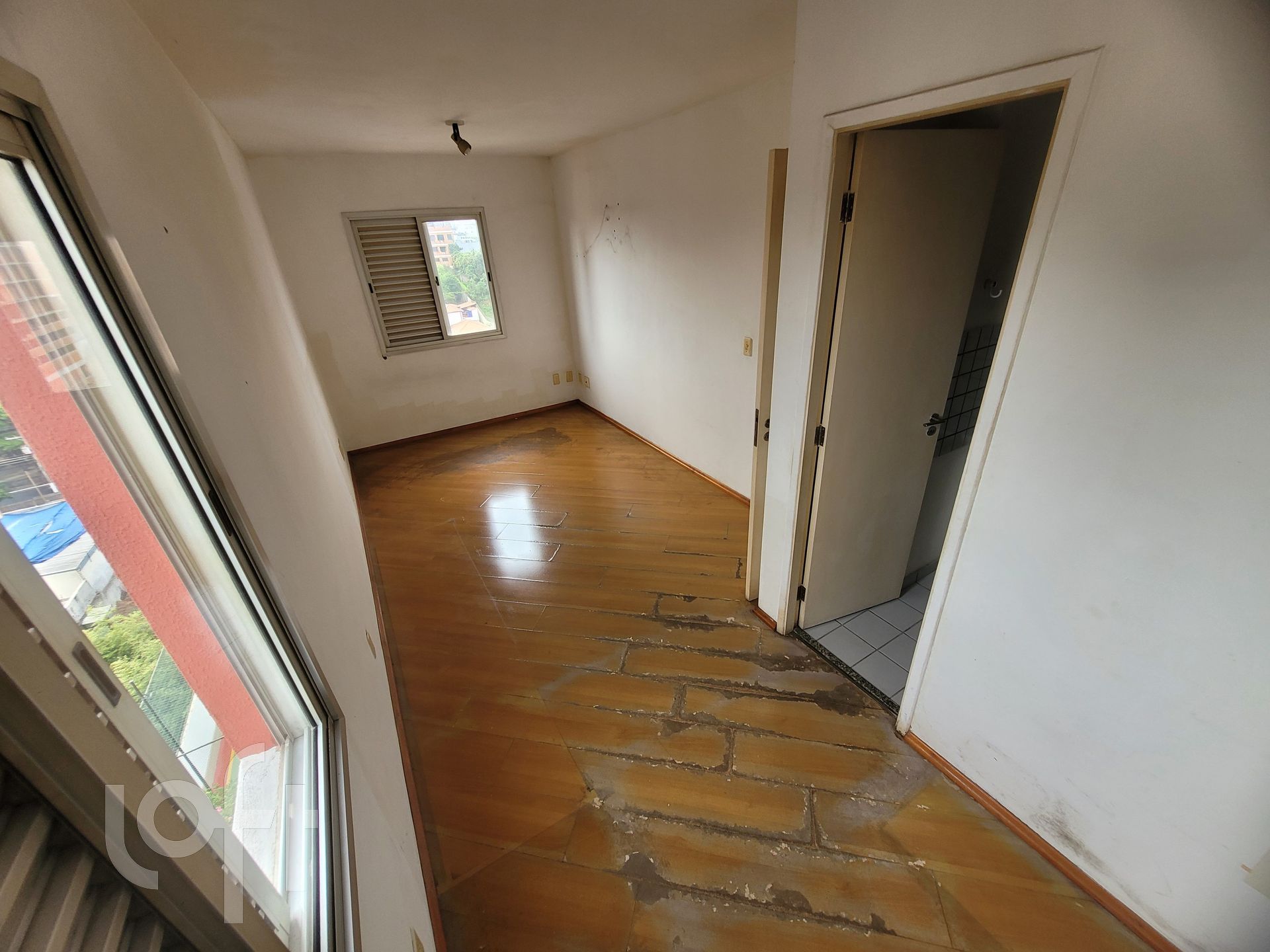 Apartamento à venda com 2 quartos, 60m² - Foto 13