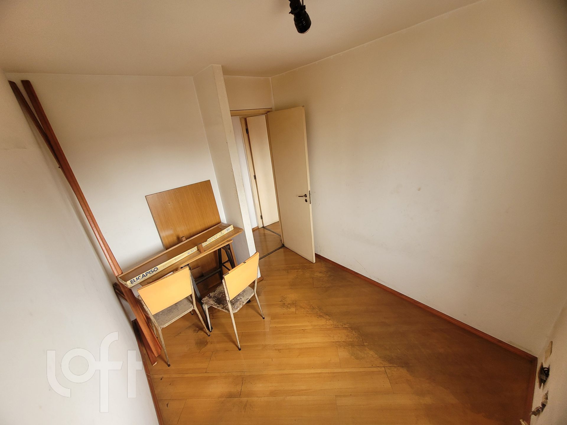 Apartamento à venda com 2 quartos, 60m² - Foto 10