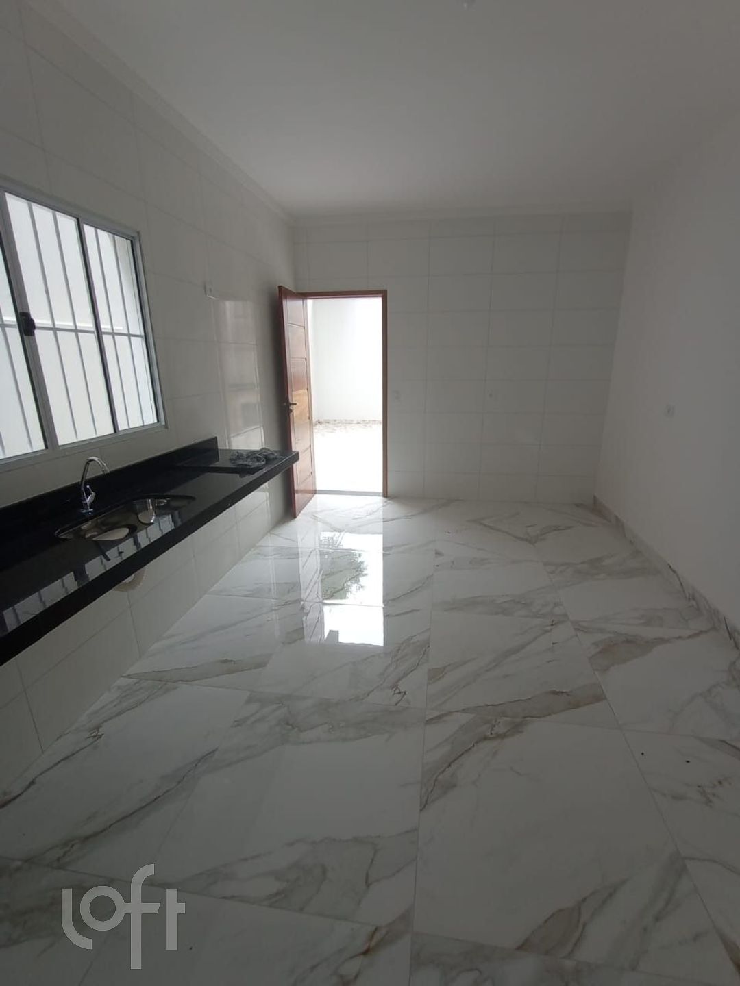 Casa à venda com 3 quartos, 100m² - Foto 5