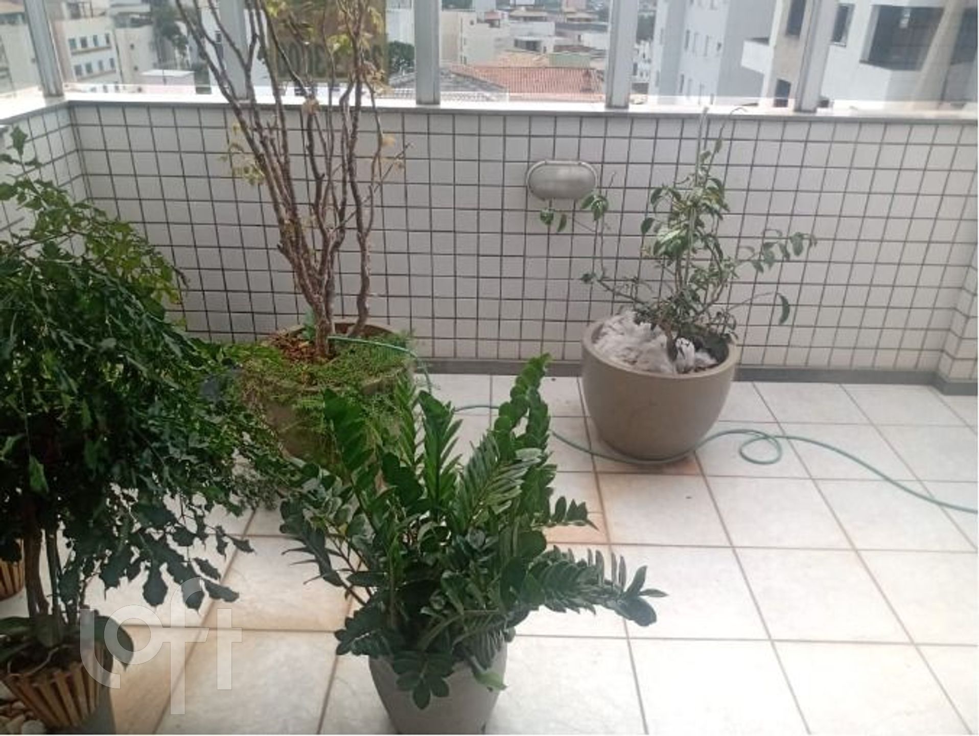 Apartamento à venda com 4 quartos, 220m² - Foto 37