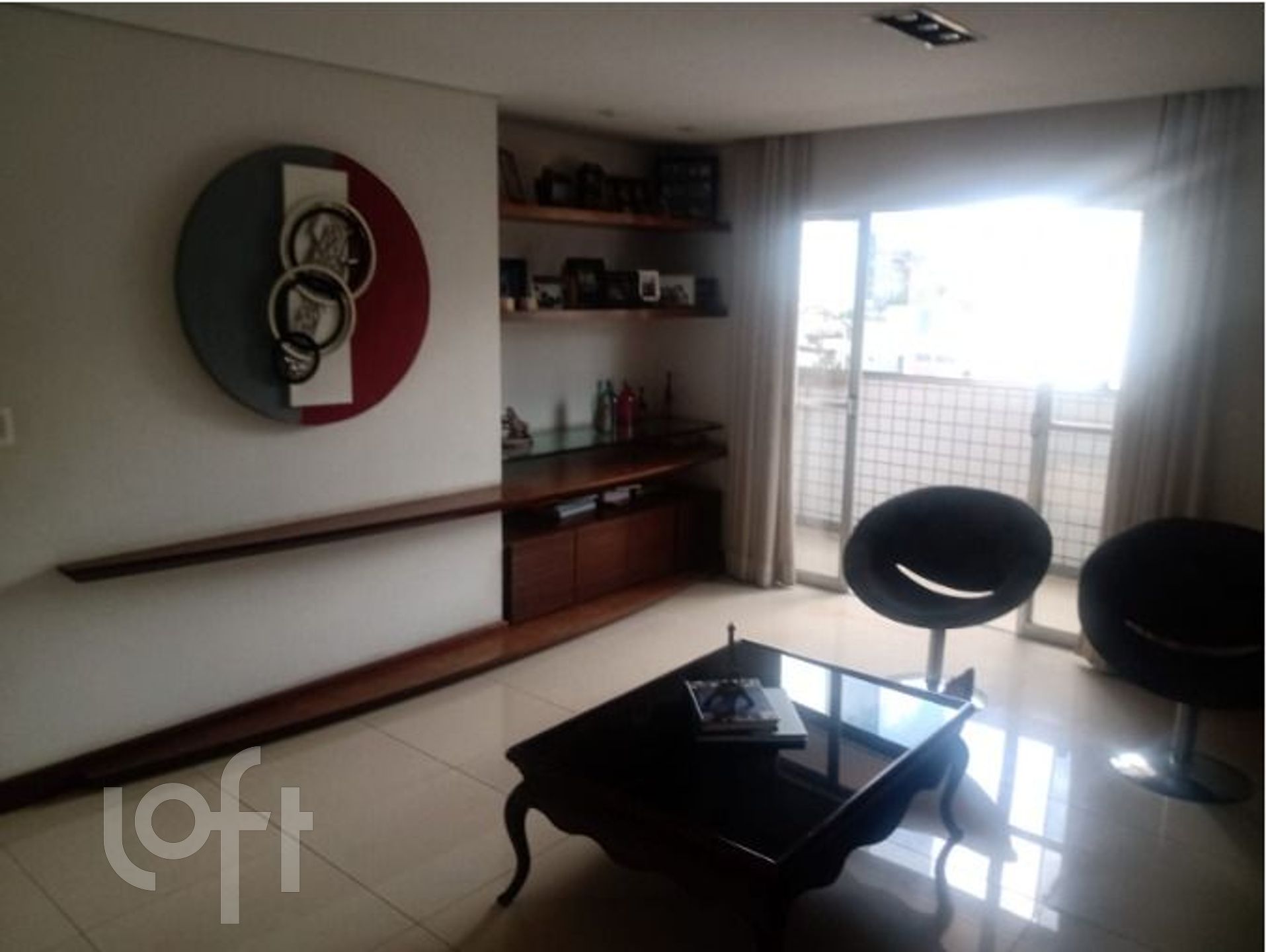 Apartamento à venda com 4 quartos, 220m² - Foto 2