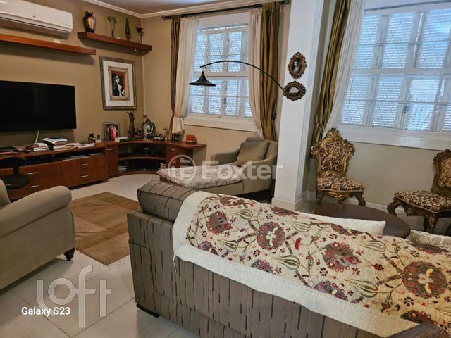 Apartamento com 115m², 2 dormitórios, 1 suíte, 1 vaga, Auxiliadora em Porto Alegre