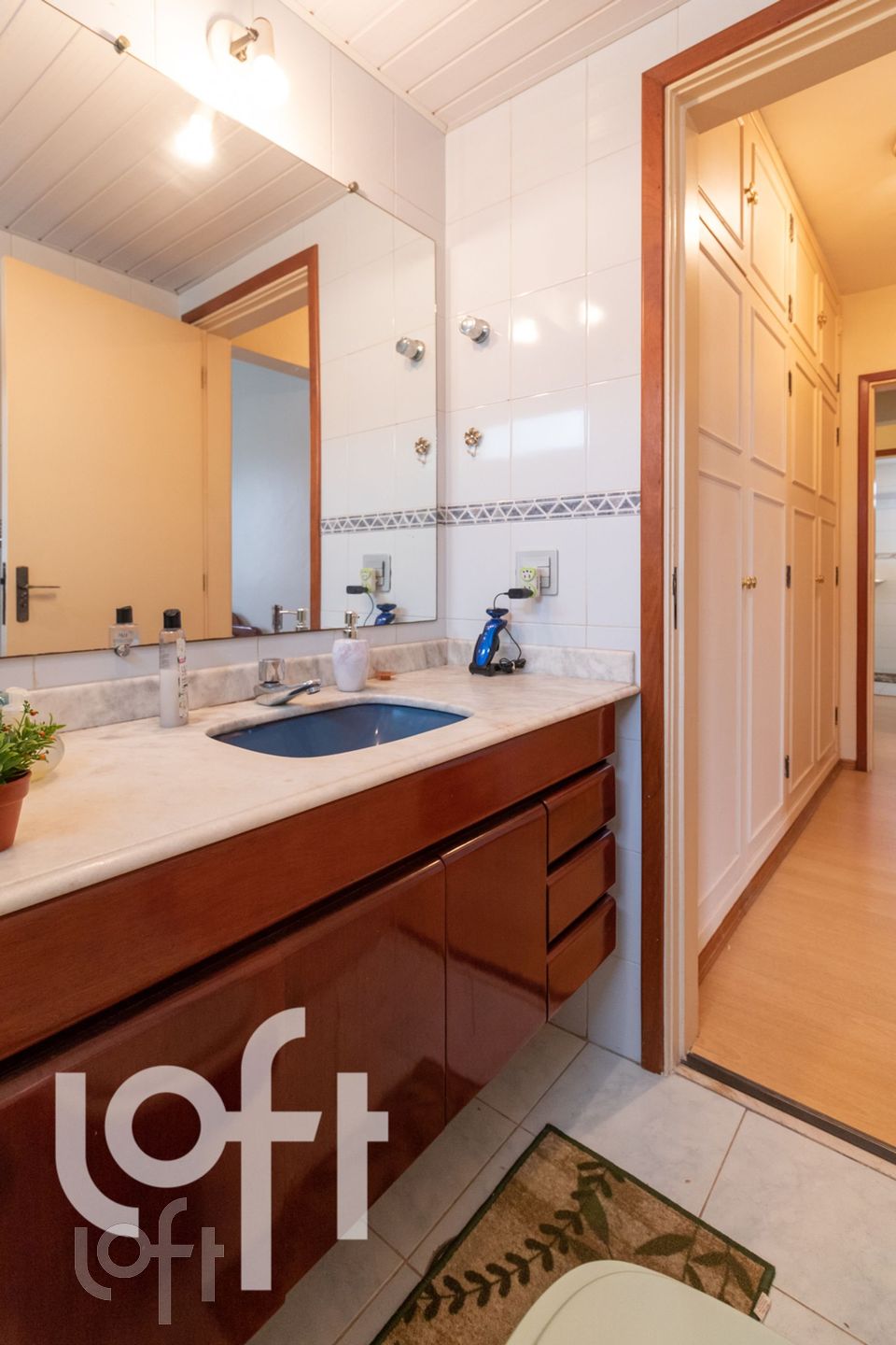 Apartamento à venda com 3 quartos, 90m² - Foto 4