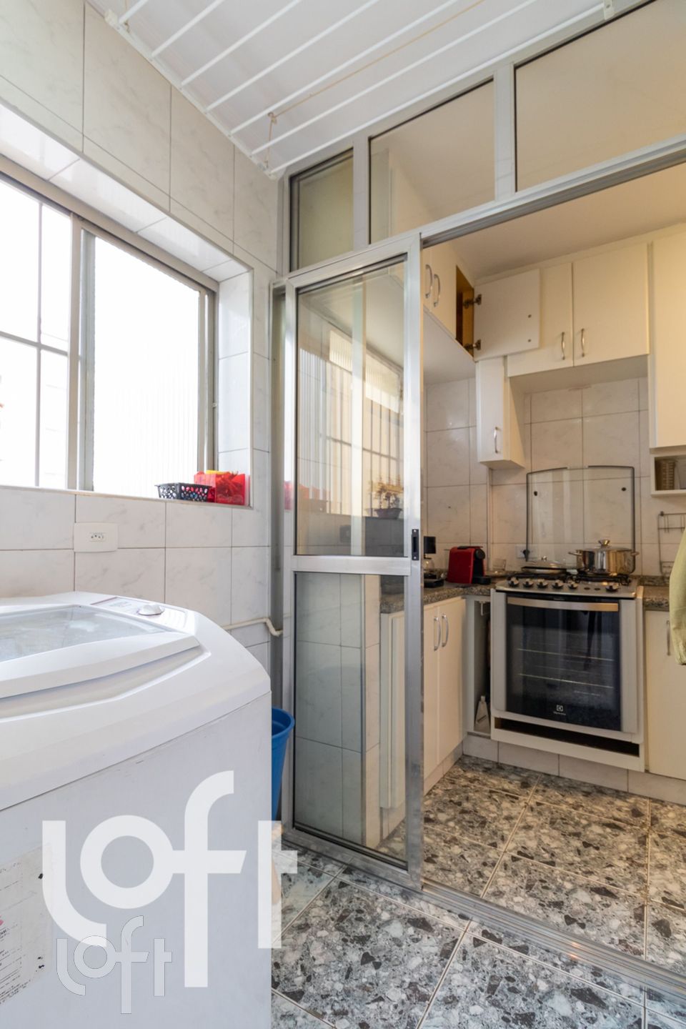 Apartamento à venda com 3 quartos, 90m² - Foto 25