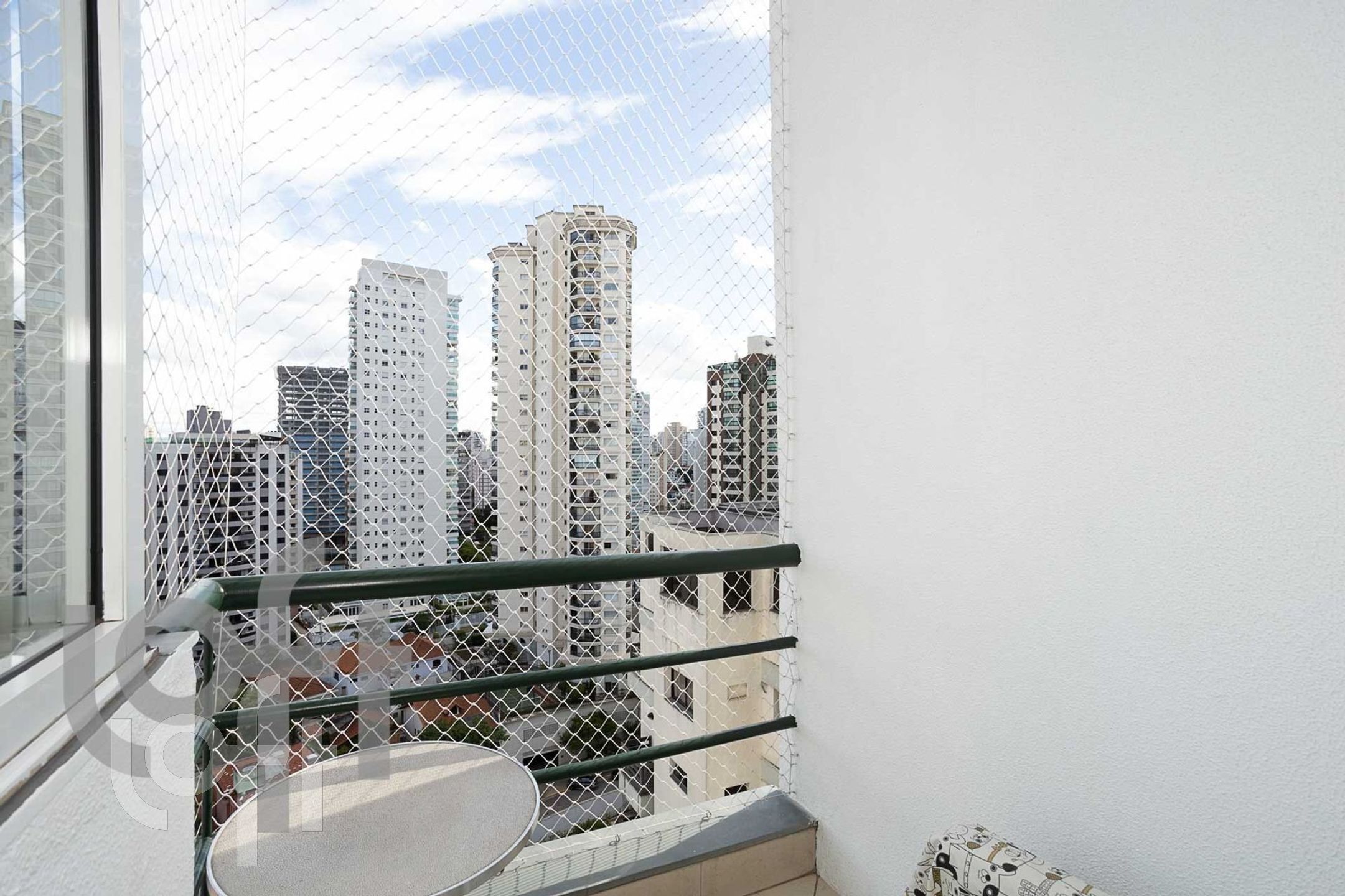 Apartamento à venda com 1 quarto, 55m² - Foto 12