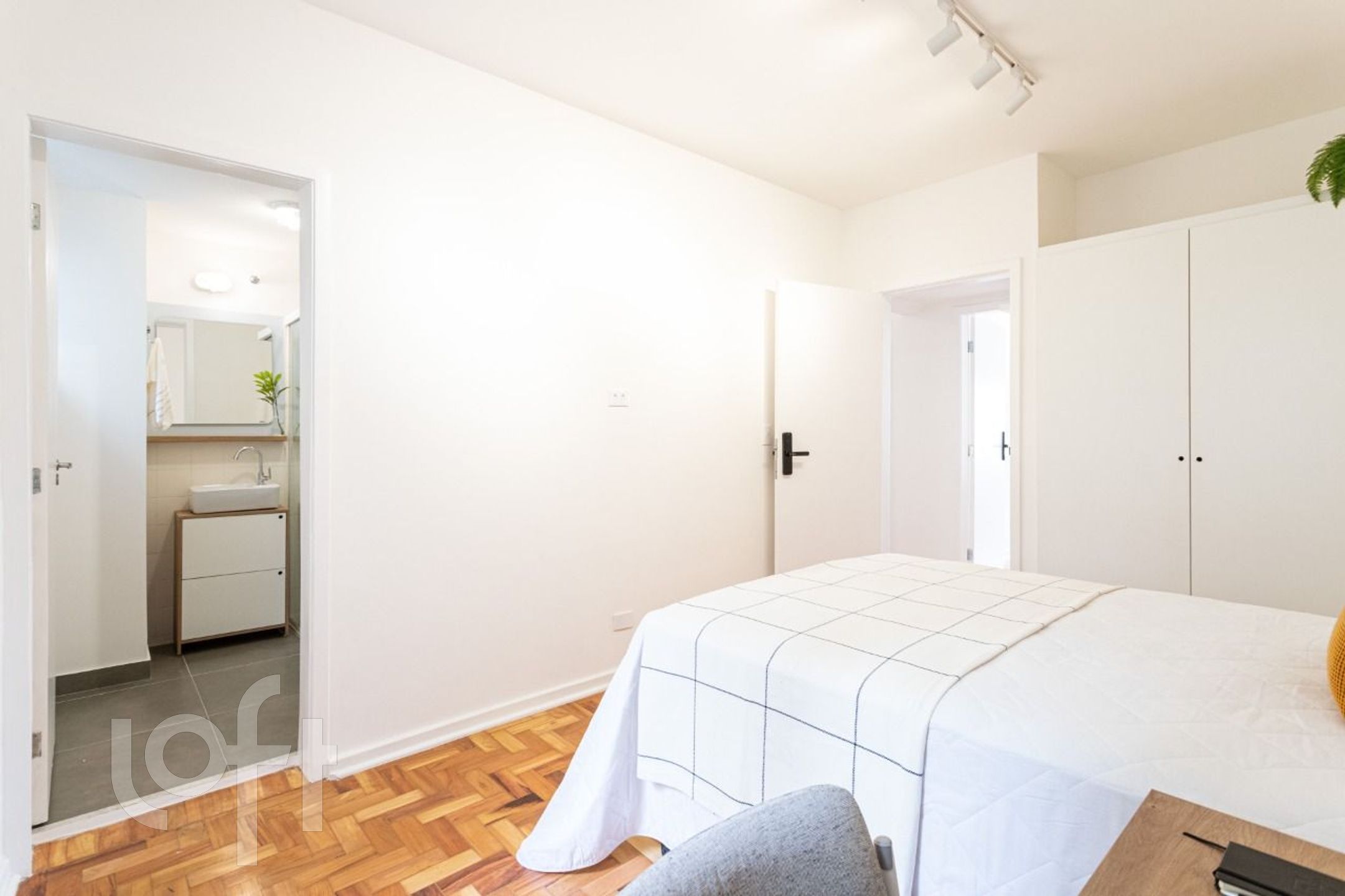 Apartamento à venda com 5 quartos, 135m² - Foto 47