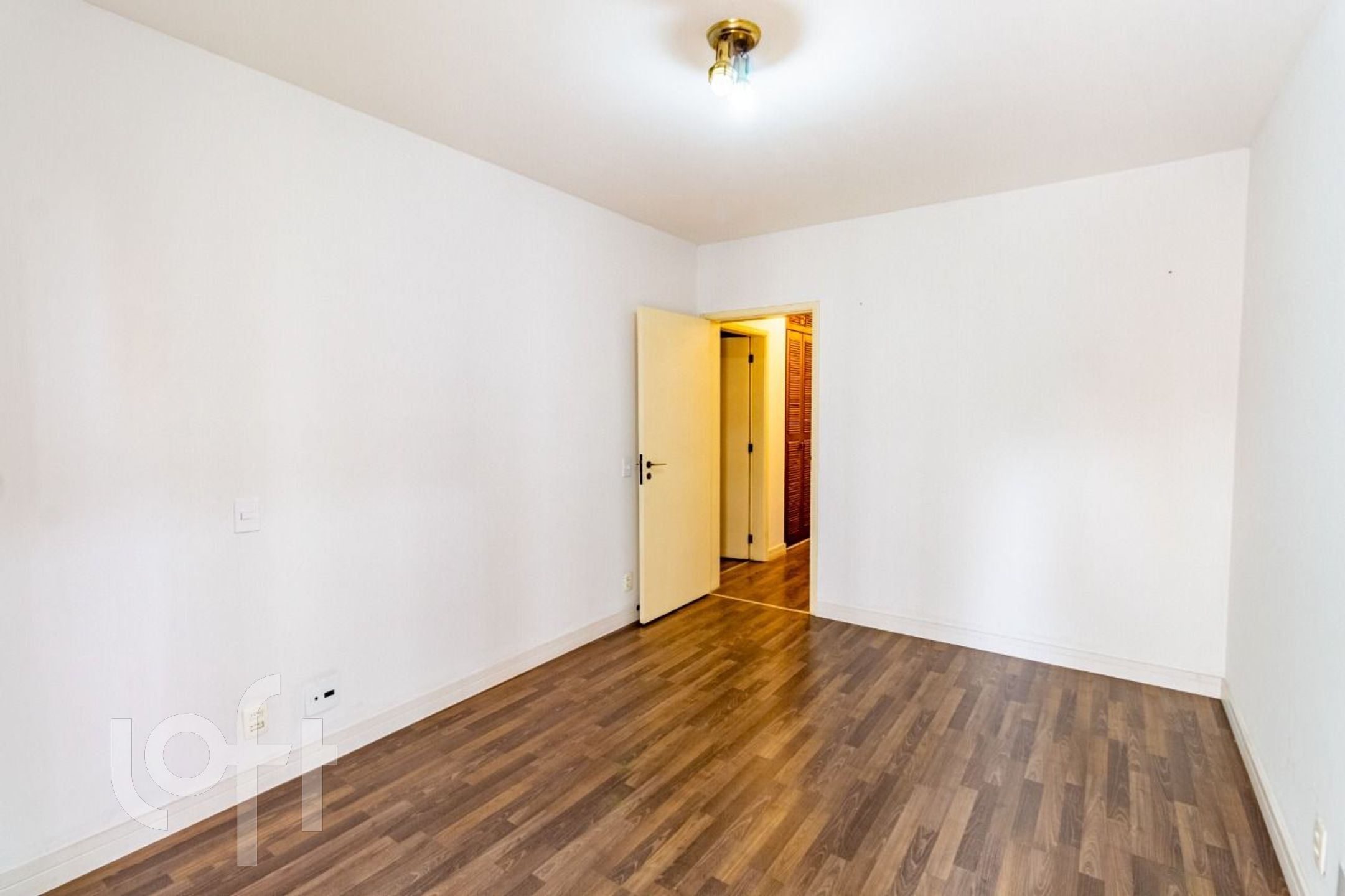 Apartamento à venda com 4 quartos, 208m² - Foto 35