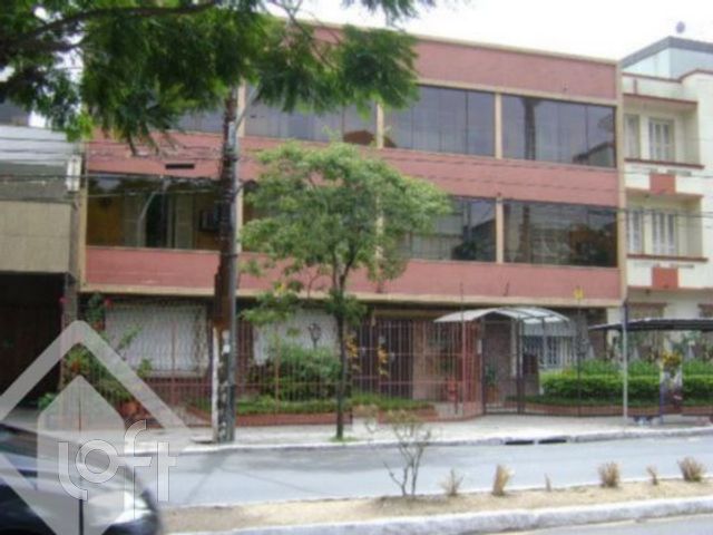 Apartamento com 106m², 3 dormitórios, Menino Deus em Porto Alegre