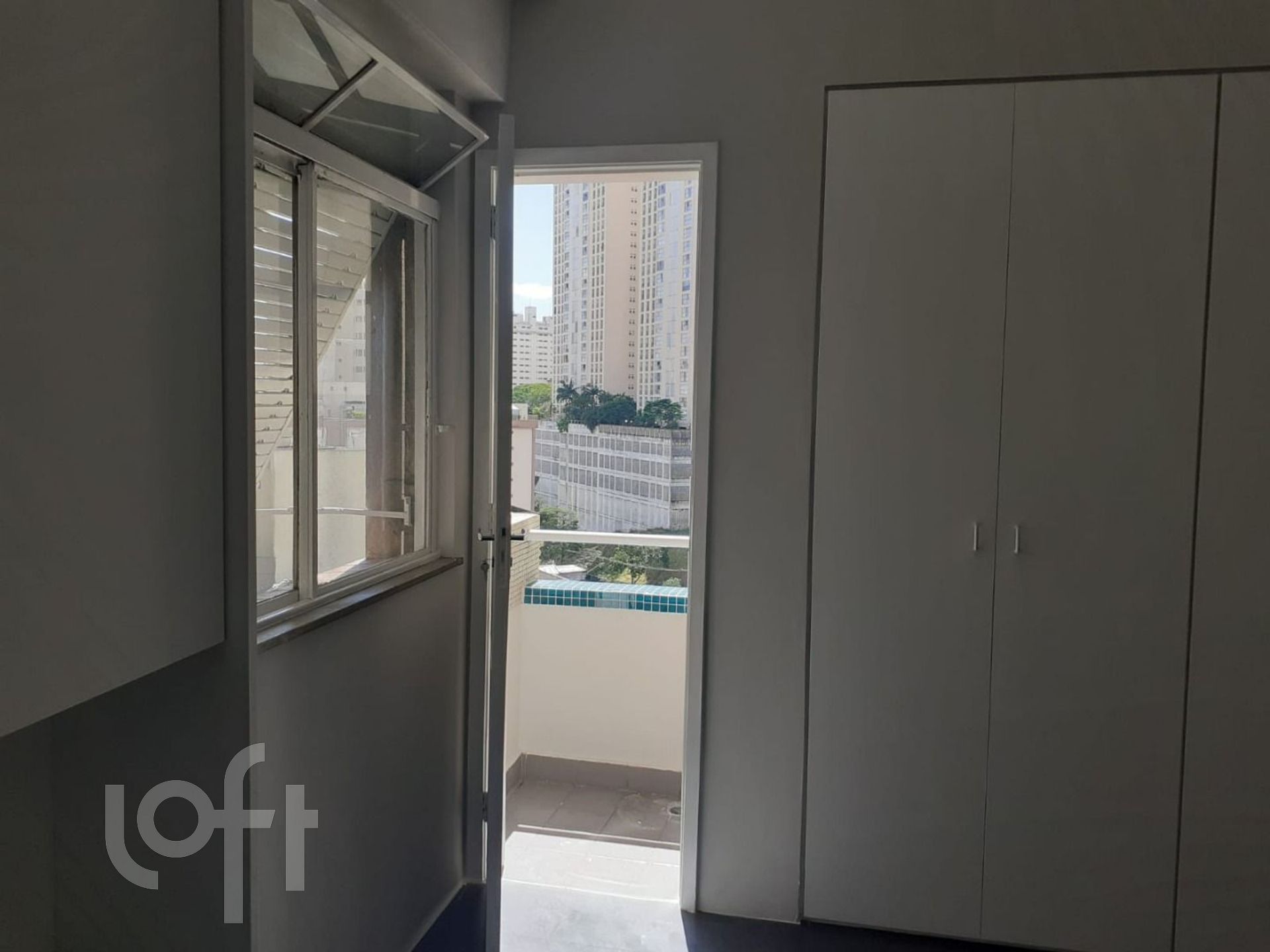 Apartamento à venda com 1 quarto, 69m² - Foto 16