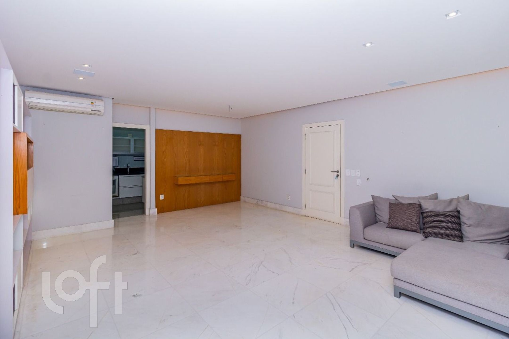 Apartamento à venda com 2 quartos, 112m² - Foto 4