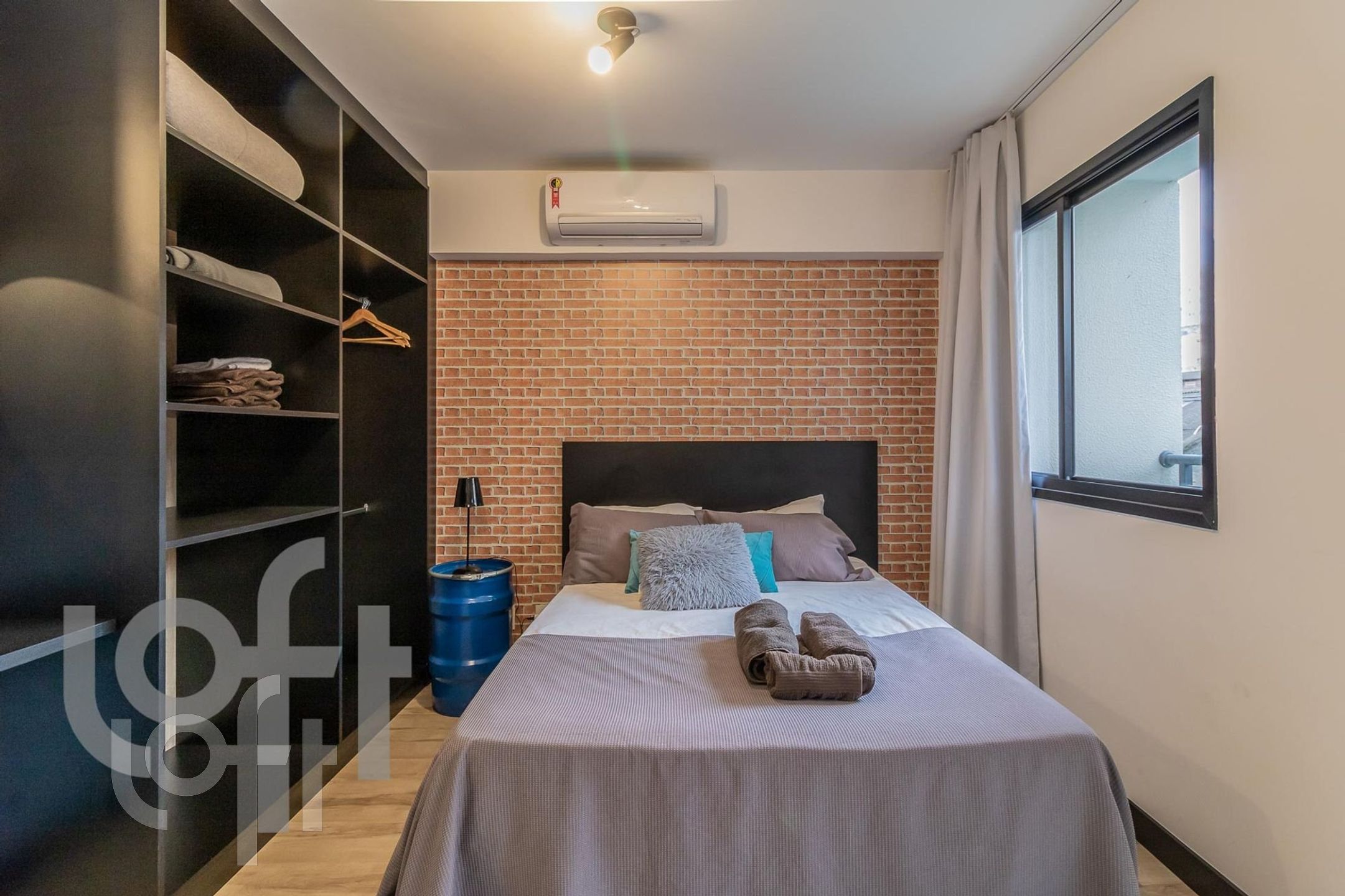 Apartamento à venda com 1 quarto, 26m² - Foto 2