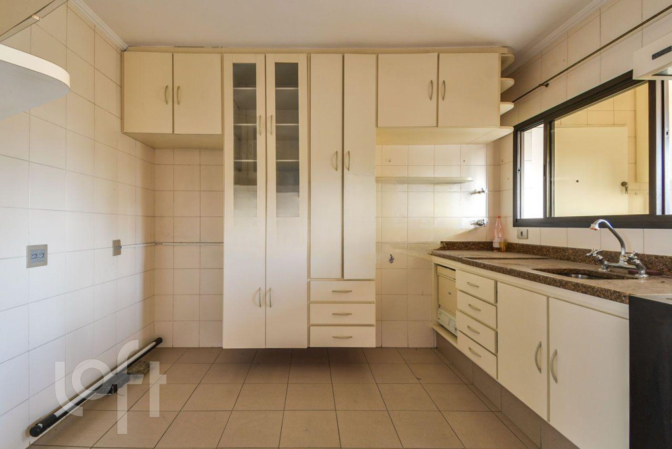 Apartamento à venda com 3 quartos, 144m² - Foto 37