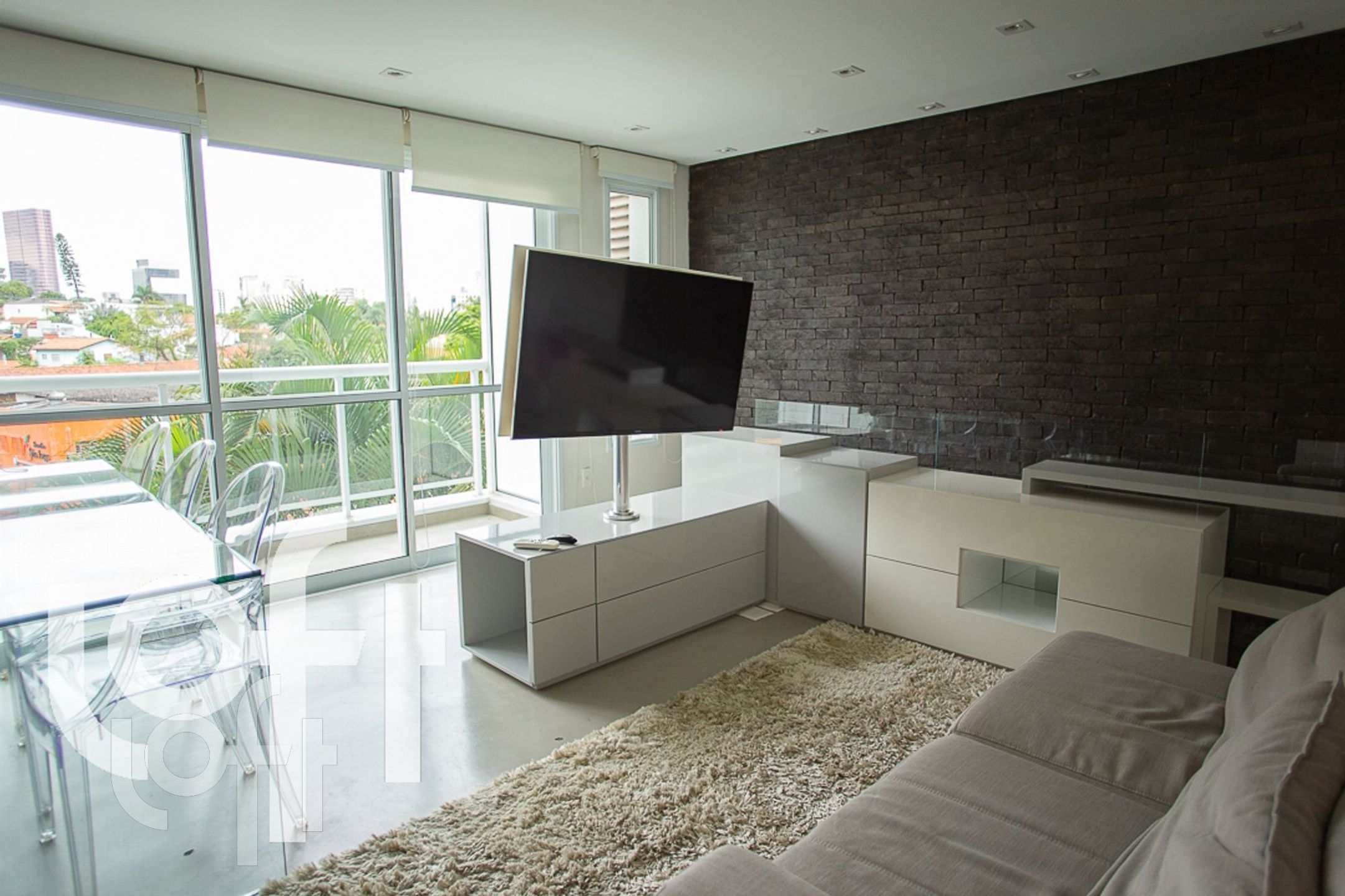 Apartamento à venda em Vila Madalena com 75 m², 1 quarto, 1 suíte, 2 vagas