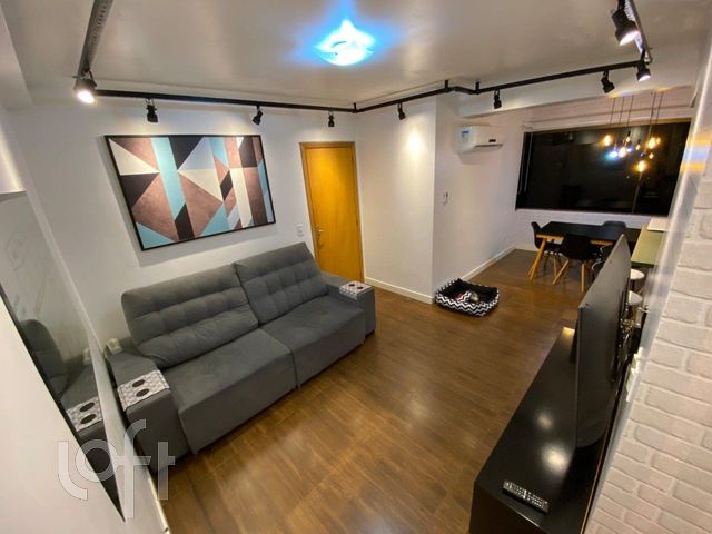 Apartamento com 74m², 3 dormitórios, 1 suíte, 2 vagas, Cristo Redentor em Porto Alegre