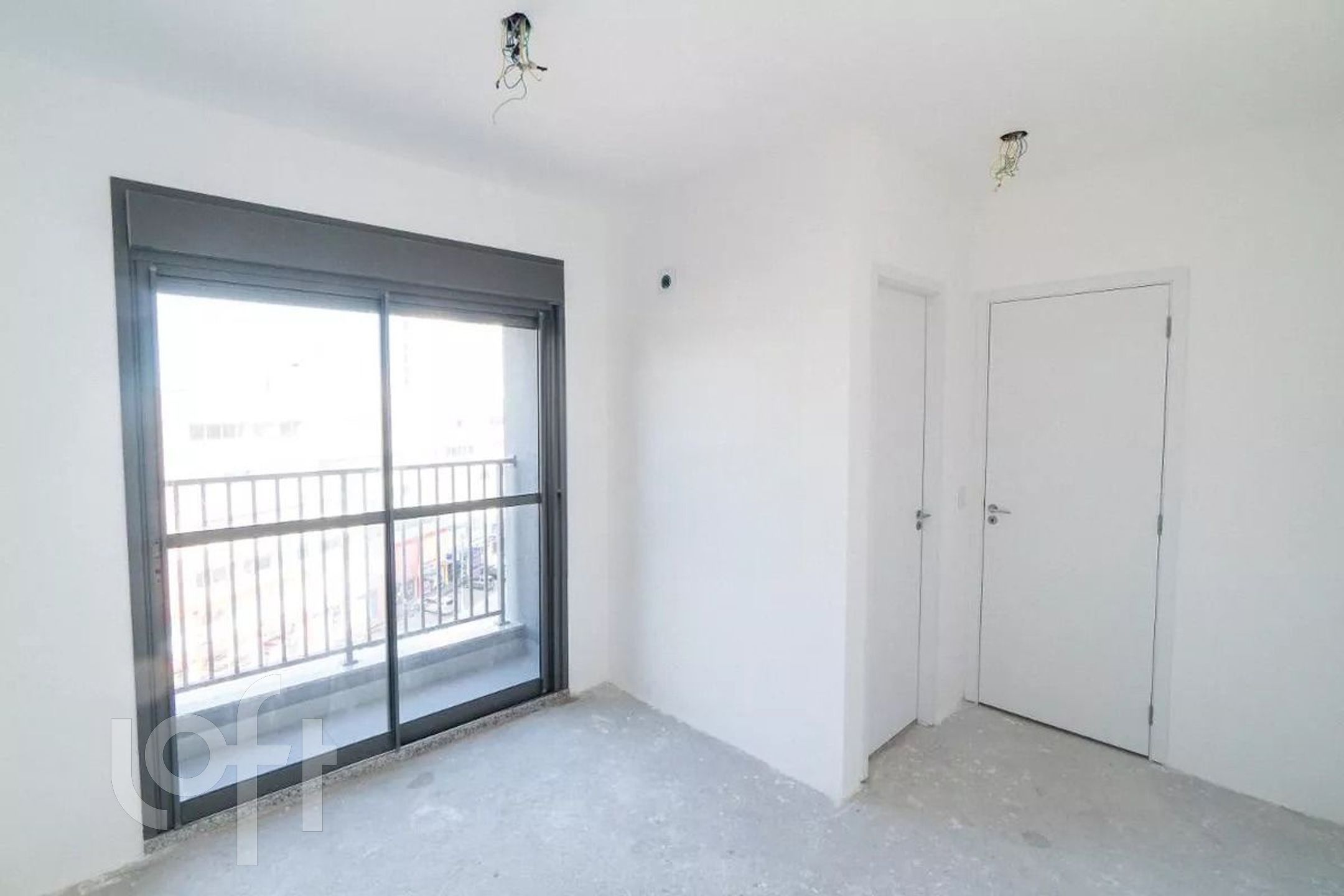 Apartamento à venda com 3 quartos, 74m² - Foto 2