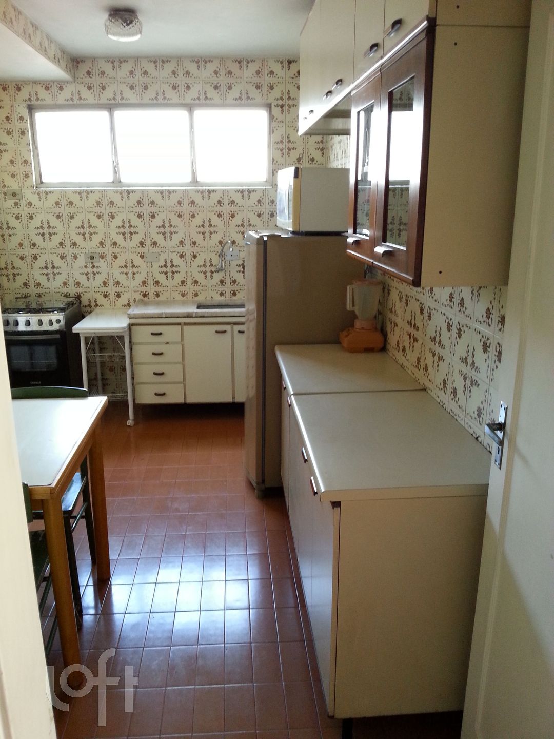 Apartamento à venda com 2 quartos, 77m² - Foto 10