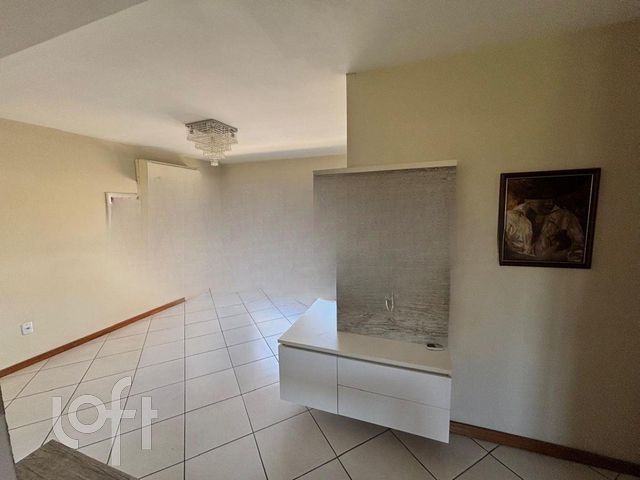 Apartamento com 90m², 3 dormitórios, 1 suíte, 2 vagas, Santana em Porto Alegre