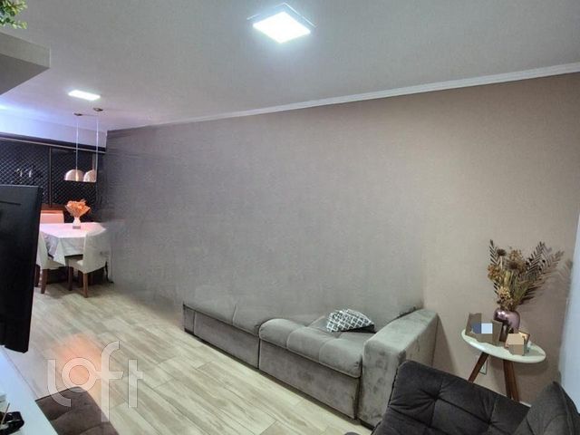 Apartamento com 89m², 3 dormitórios, 1 suíte, 2 vagas, Vila Ipiranga em Porto Alegre