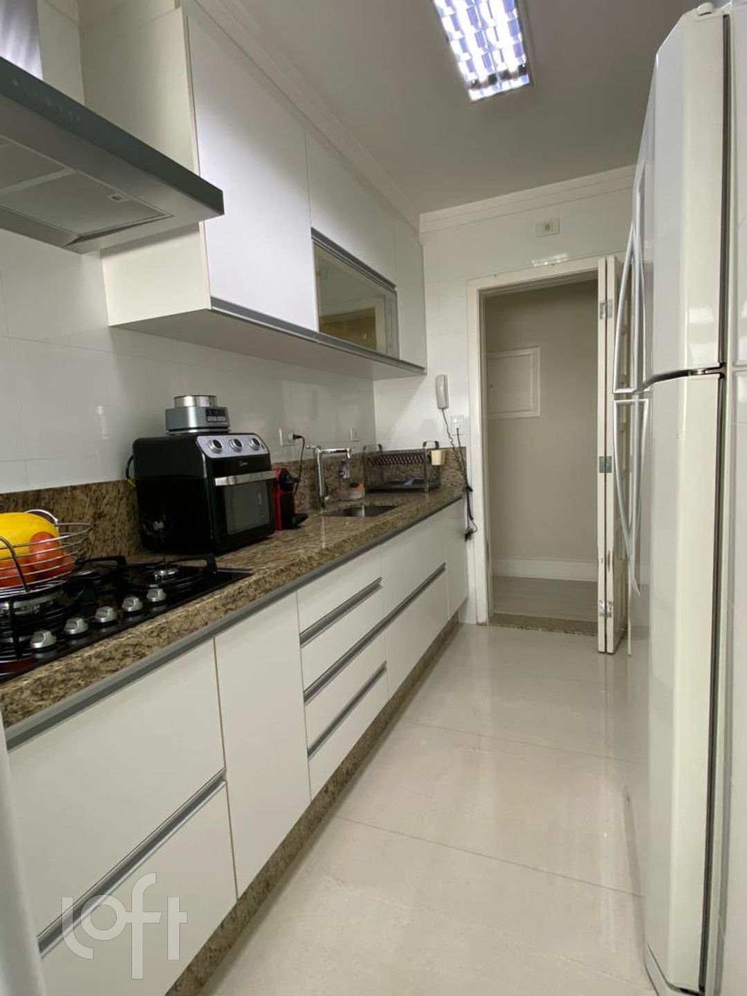 Apartamento à venda com 3 quartos, 82m² - Foto 3