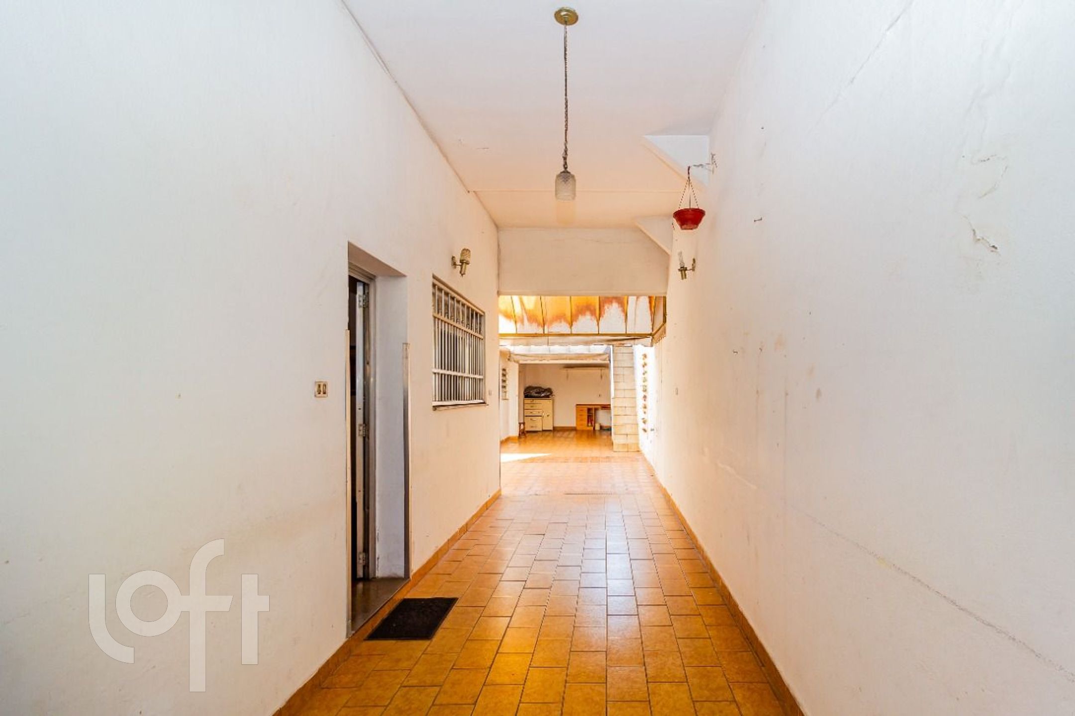 Casa à venda com 4 quartos, 240m² - Foto 19