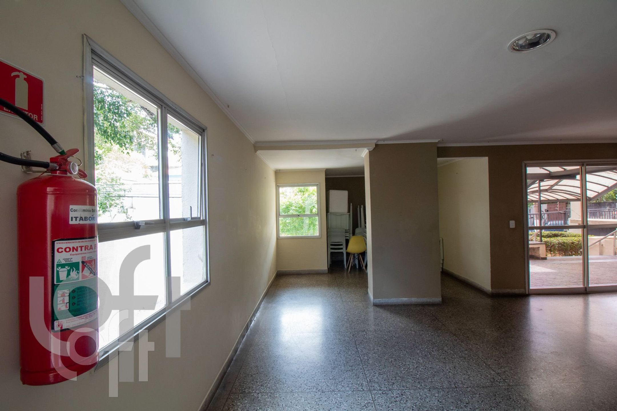 Apartamento à venda com 2 quartos, 60m² - Foto 40