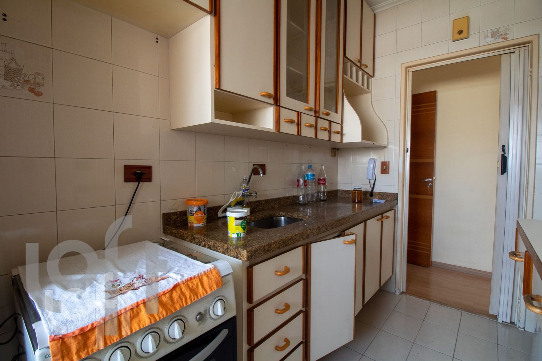 Apartamento à venda com 2 quartos, 60m² - Foto 25