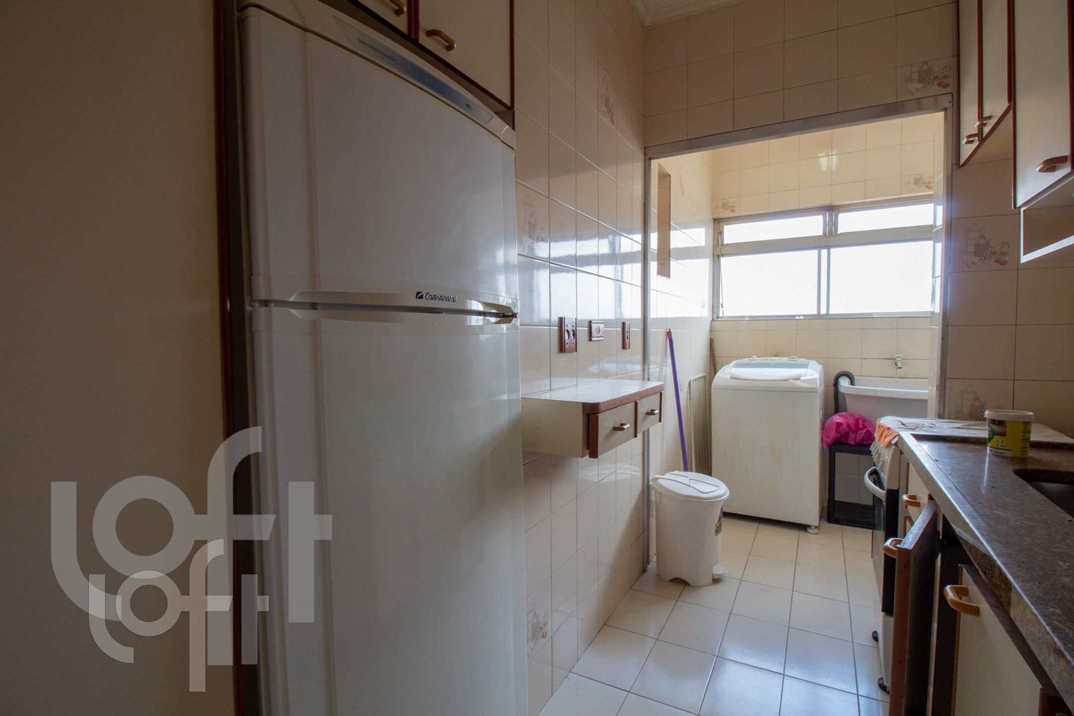 Apartamento à venda com 2 quartos, 60m² - Foto 31