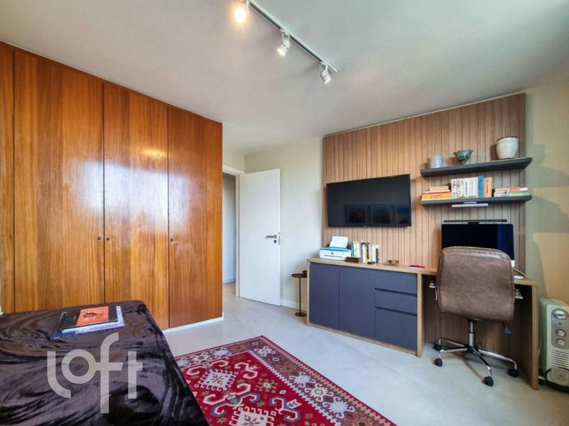 Apartamento à venda com 3 quartos, 180m² - Foto 9