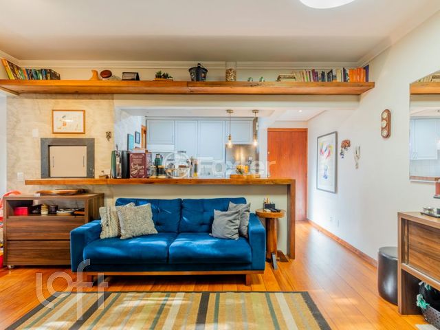 Apartamento com 72m², 2 dormitórios, 1 suíte, 1 vaga, Auxiliadora em Porto Alegre