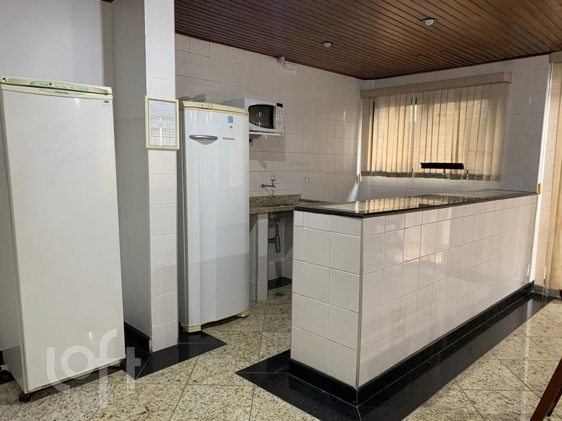 Apartamento à venda com 3 quartos, 75m² - Foto 30