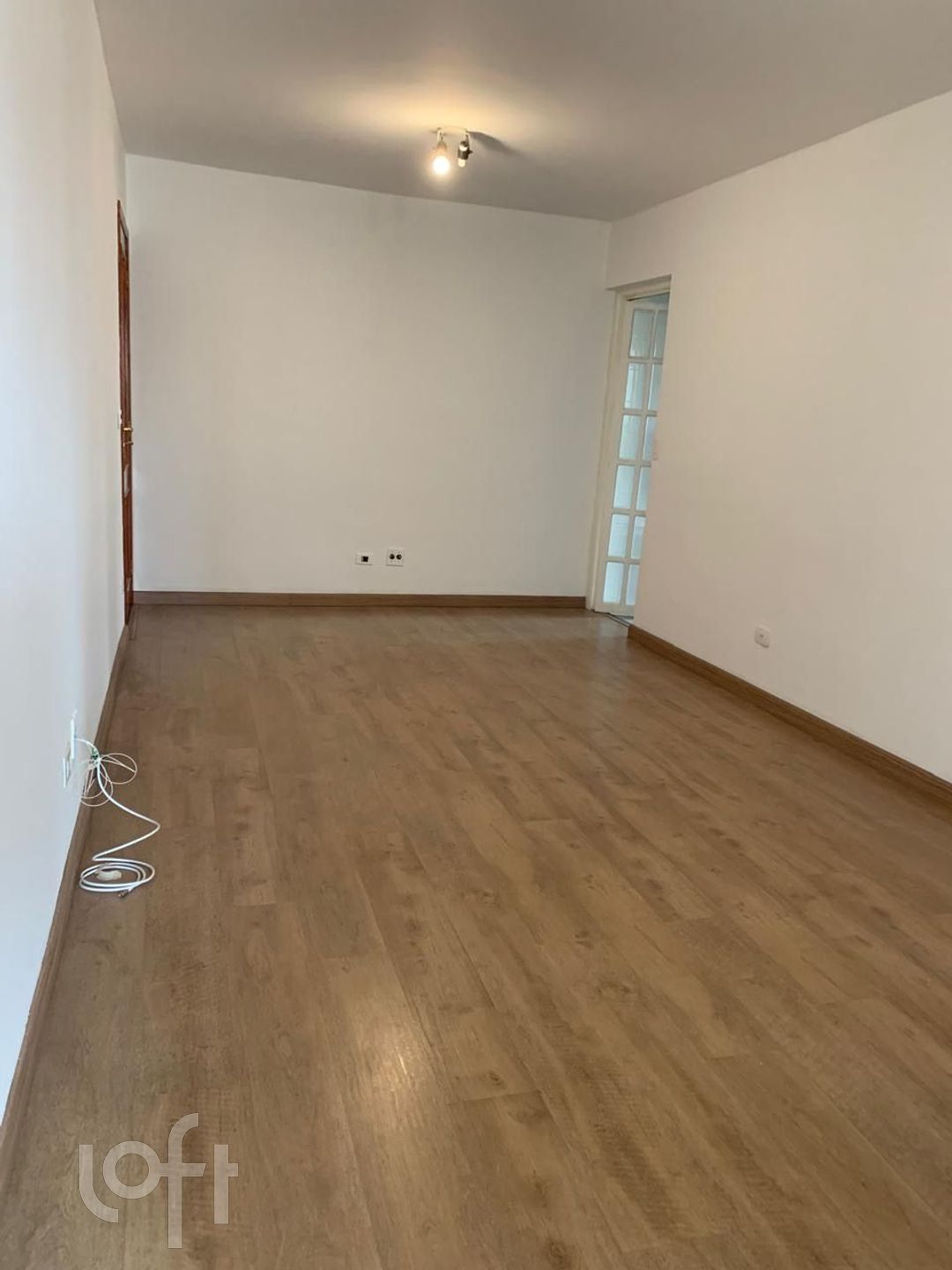 Apartamento à venda com 3 quartos, 75m² - Foto 3