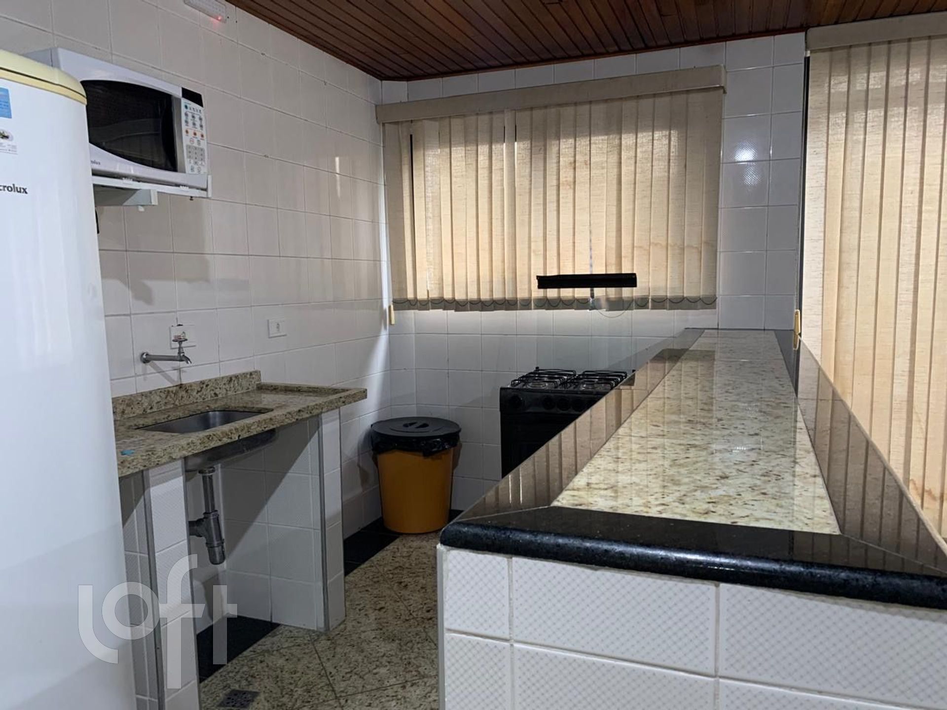 Apartamento à venda com 3 quartos, 75m² - Foto 29