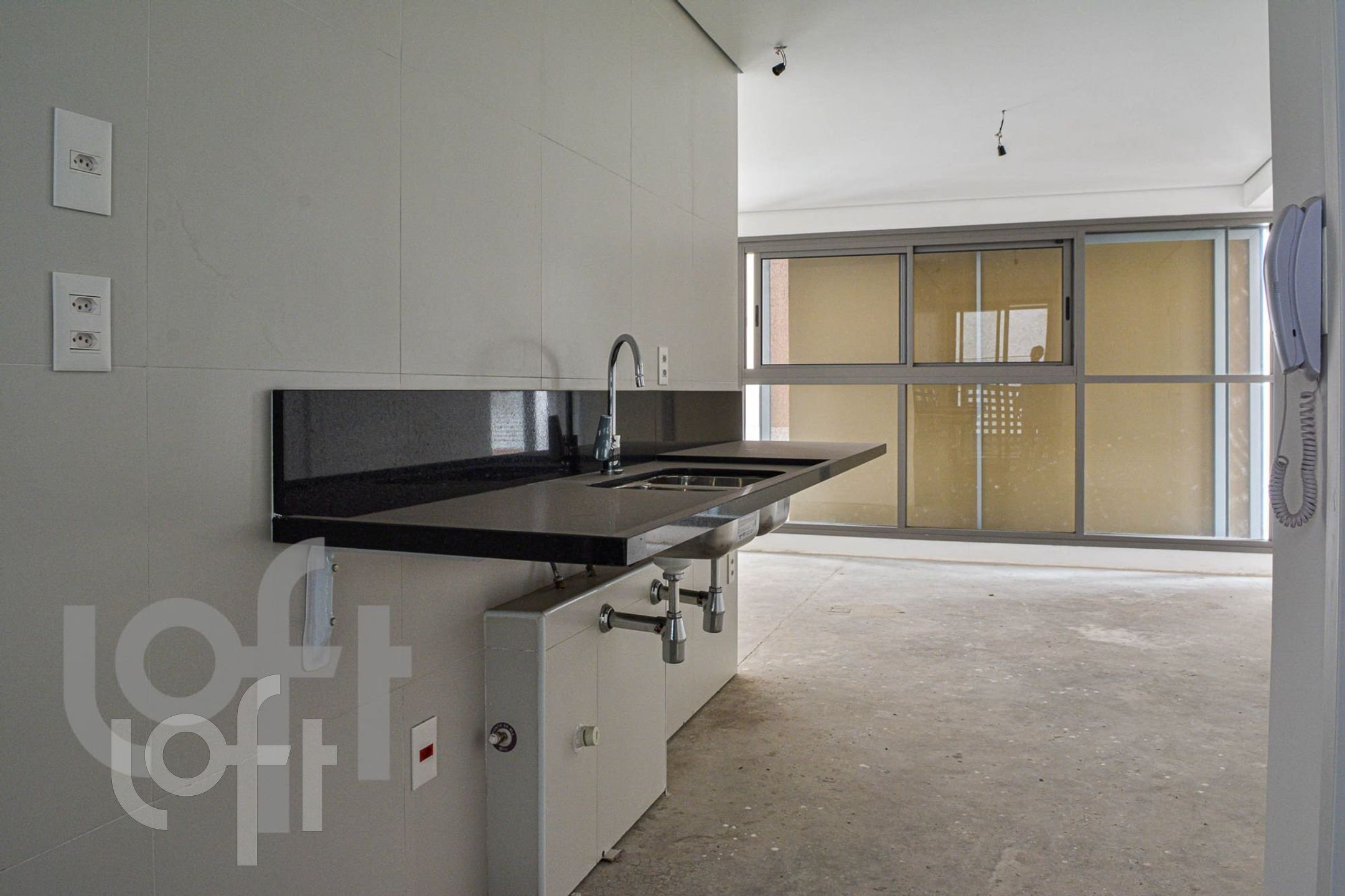 Apartamento à venda com 3 quartos, 145m² - Foto 9