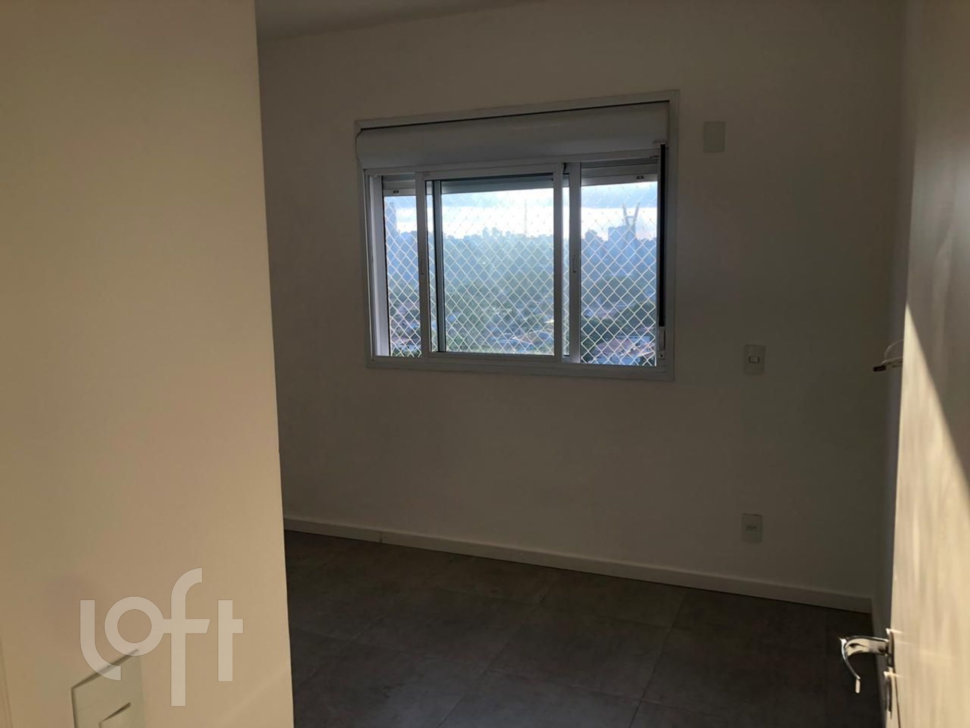 Apartamento à venda com 2 quartos, 85m² - Foto 22