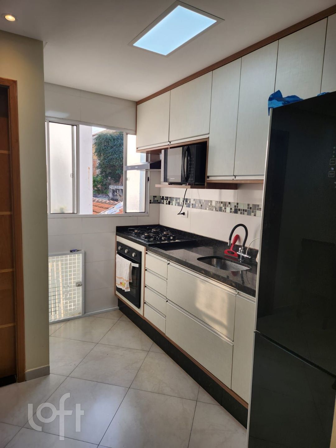 Apartamento à venda com 2 quartos, 38m² - Foto 3