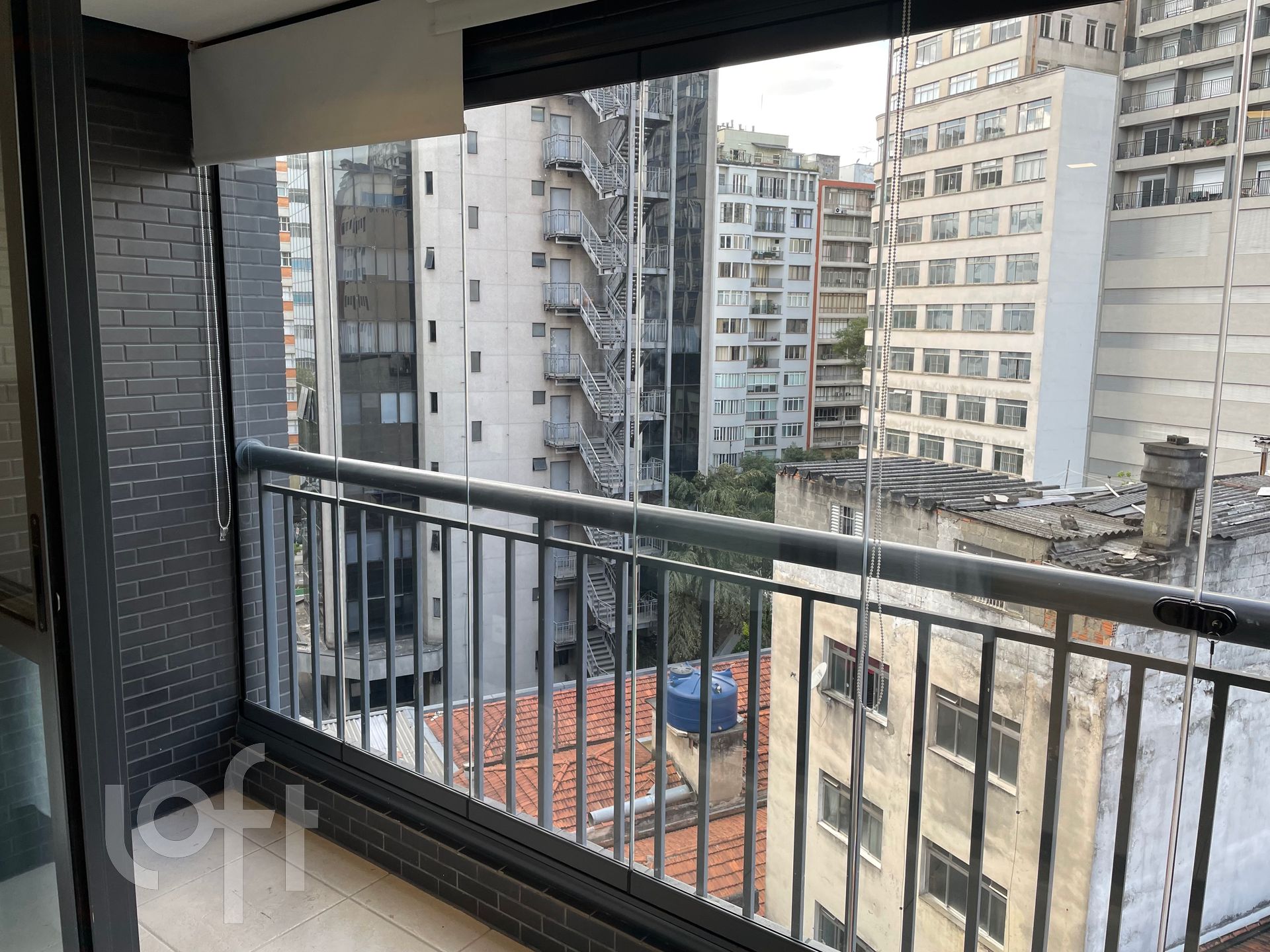 Apartamento à venda com 2 quartos, 37m² - Foto 6