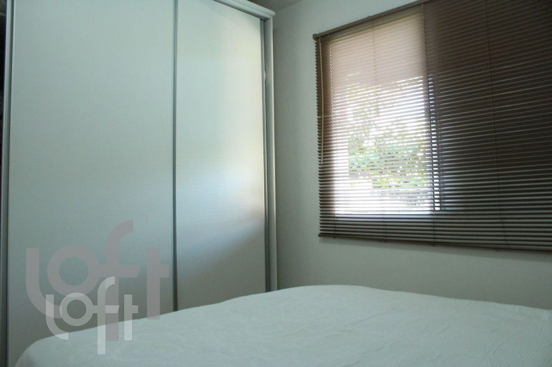 Apartamento à venda com 2 quartos, 49m² - Foto 13