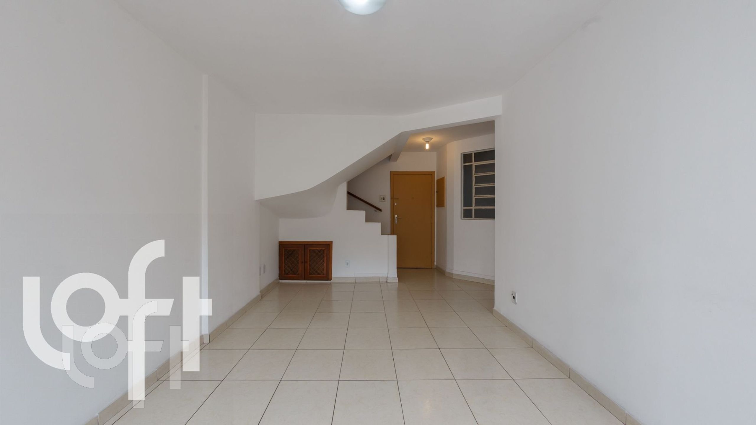 Apartamento à venda com 2 quartos, 73m² - Foto 1